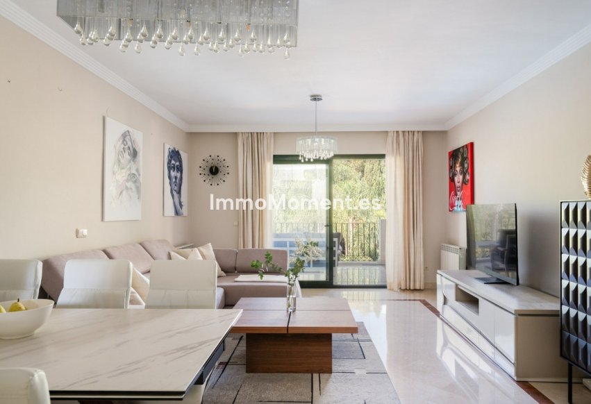 Revente - Appartement - Marbella - Nueva Andalucía