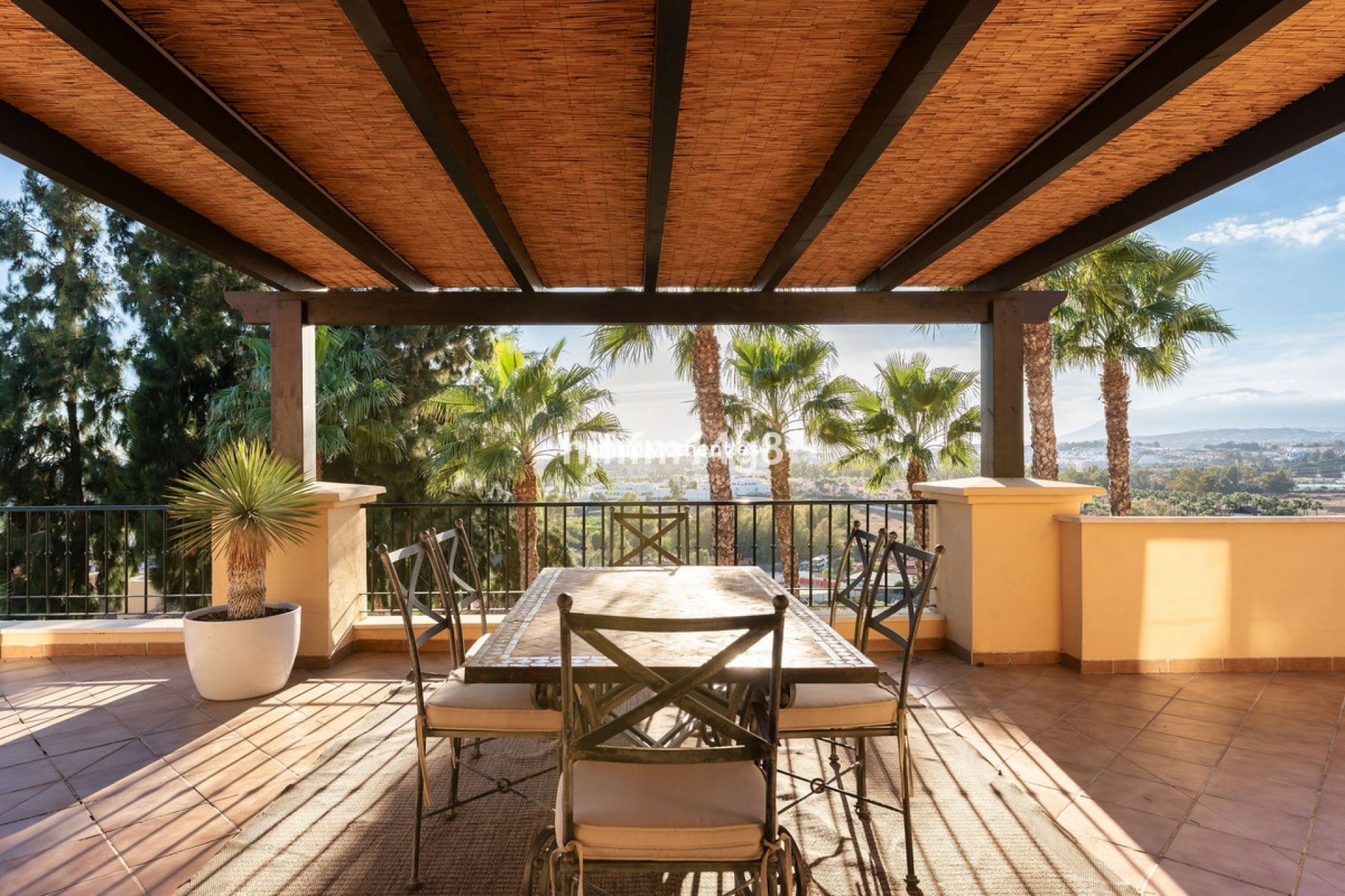 Revente - Appartement - Marbella - Nueva Andalucía