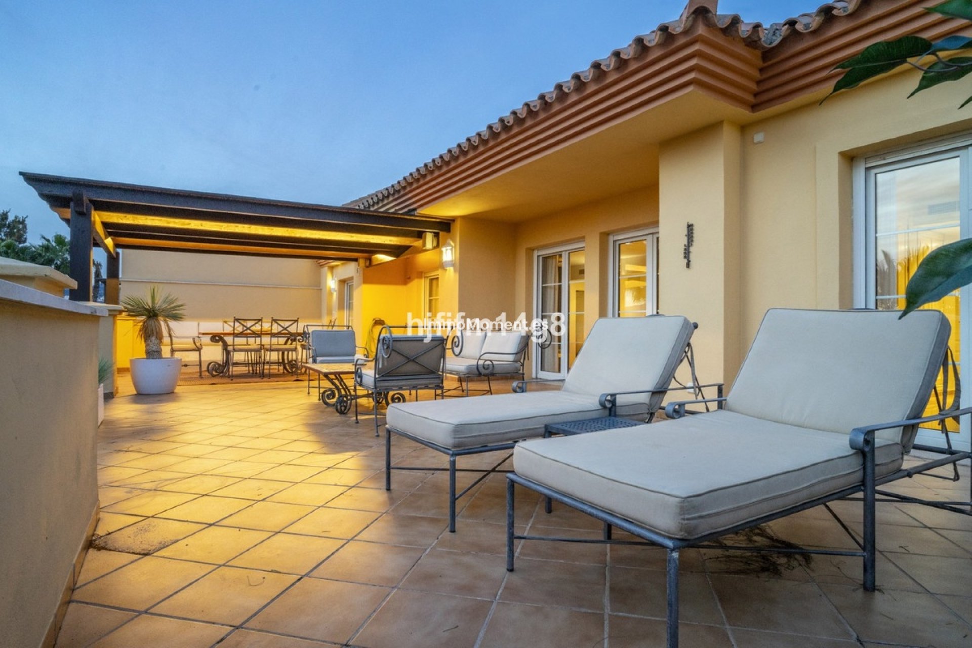 Revente - Appartement - Marbella - Nueva Andalucía