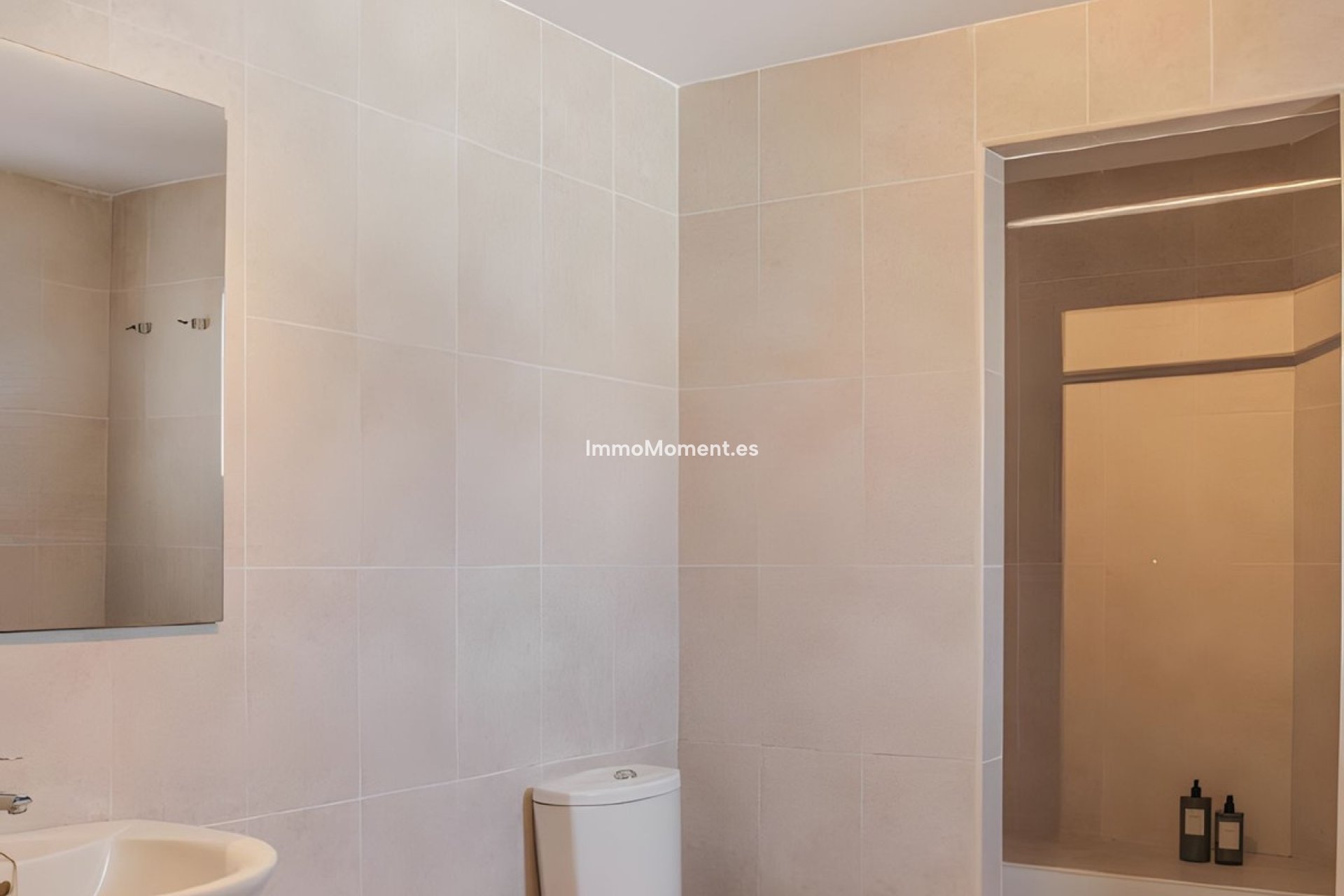 Revente - Appartement - Marbella - Nueva Andalucía
