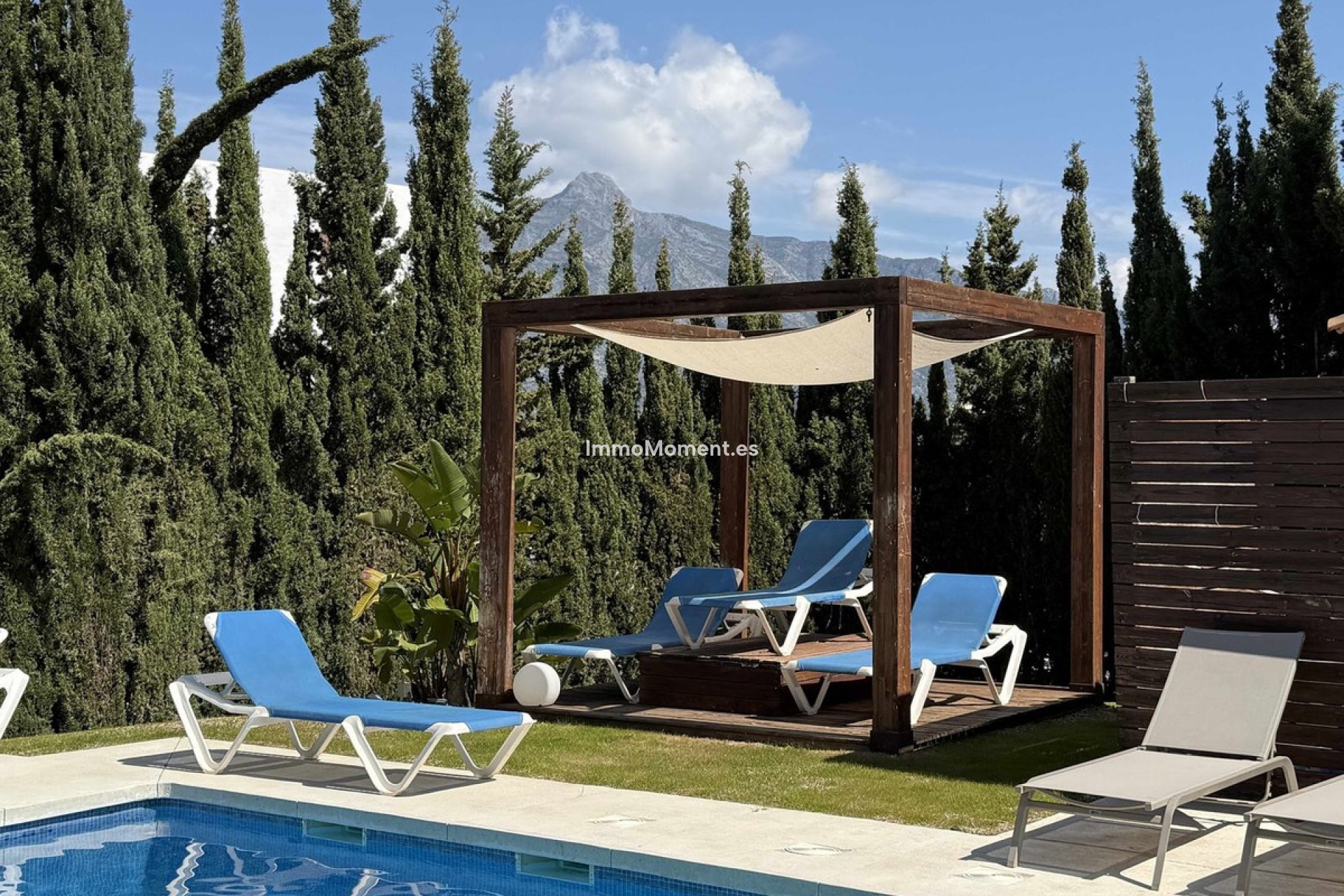 Revente - Appartement - Marbella - Nueva Andalucía