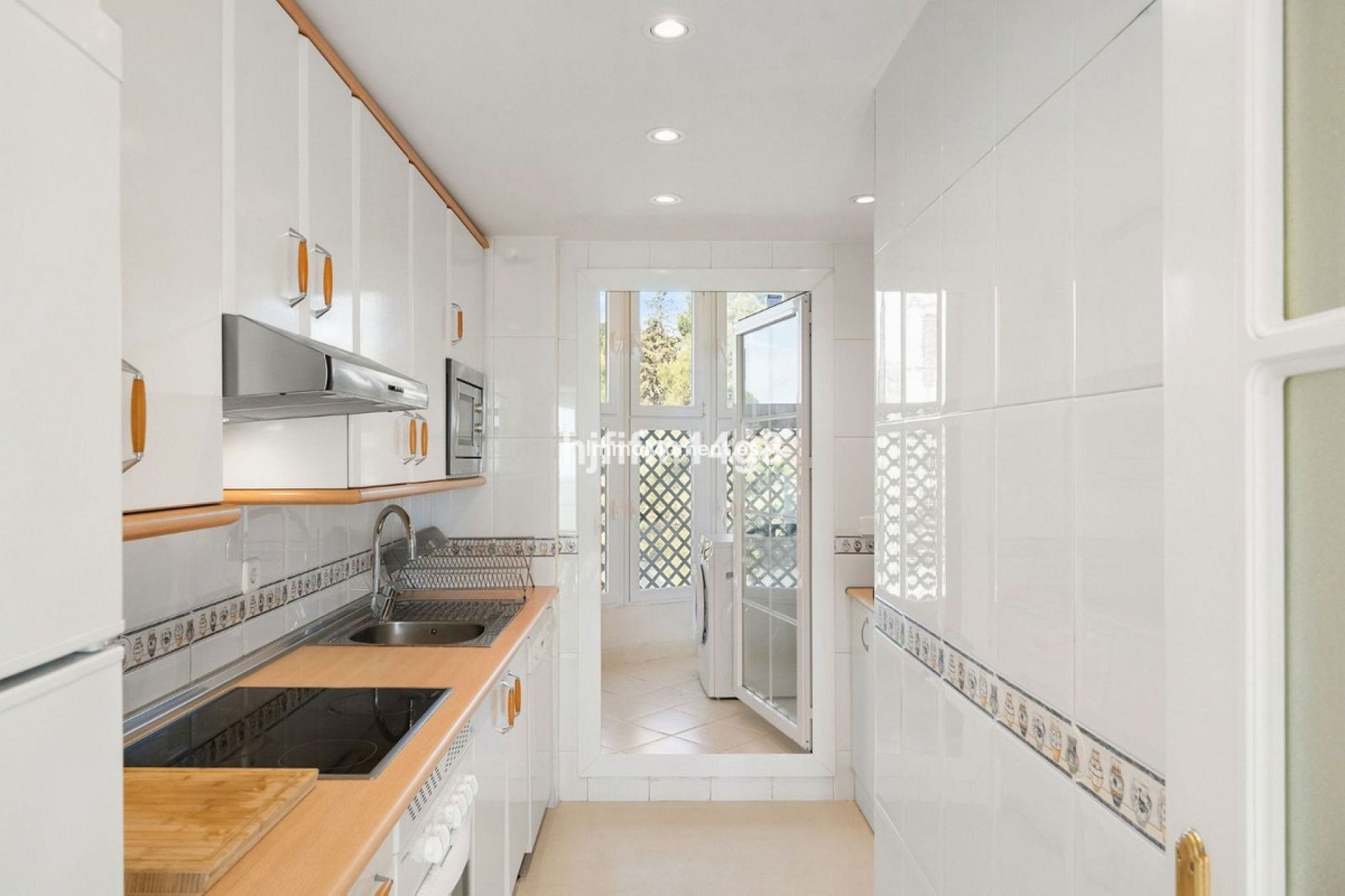 Revente - Appartement - Marbella - Nueva Andalucía