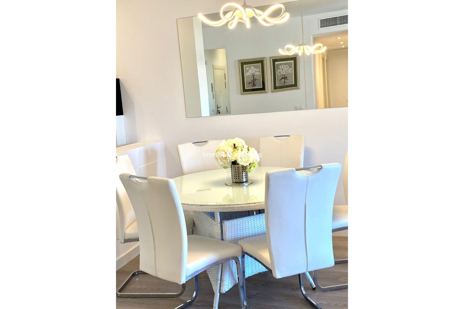 Revente - Appartement - Marbella - Nueva Andalucía