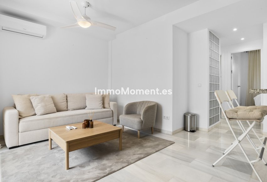 Revente - Appartement - Marbella - Nueva Andalucía