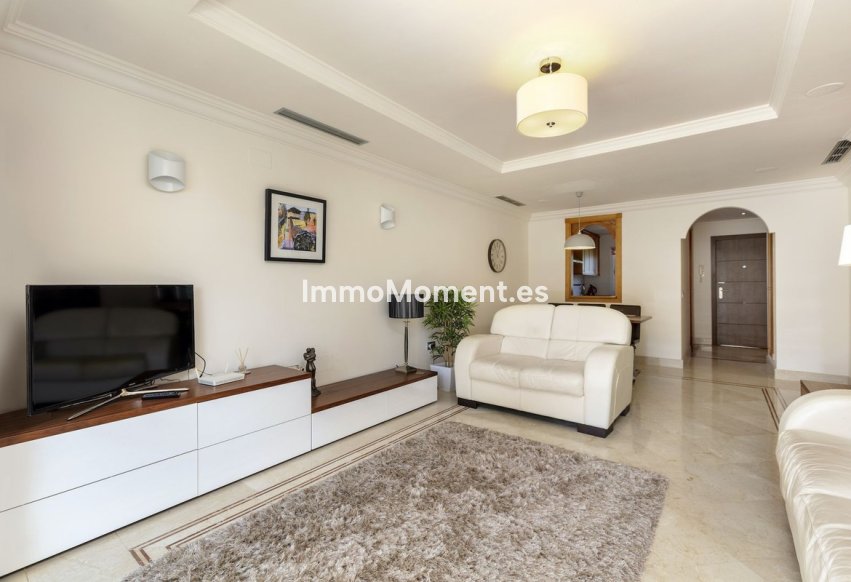 Revente - Appartement - Marbella - Nueva Andalucía