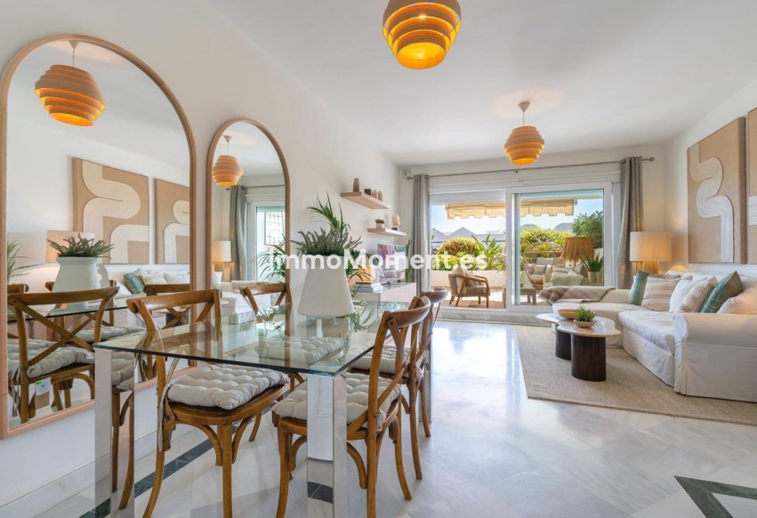 Revente - Appartement - Marbella - Nueva Andalucía