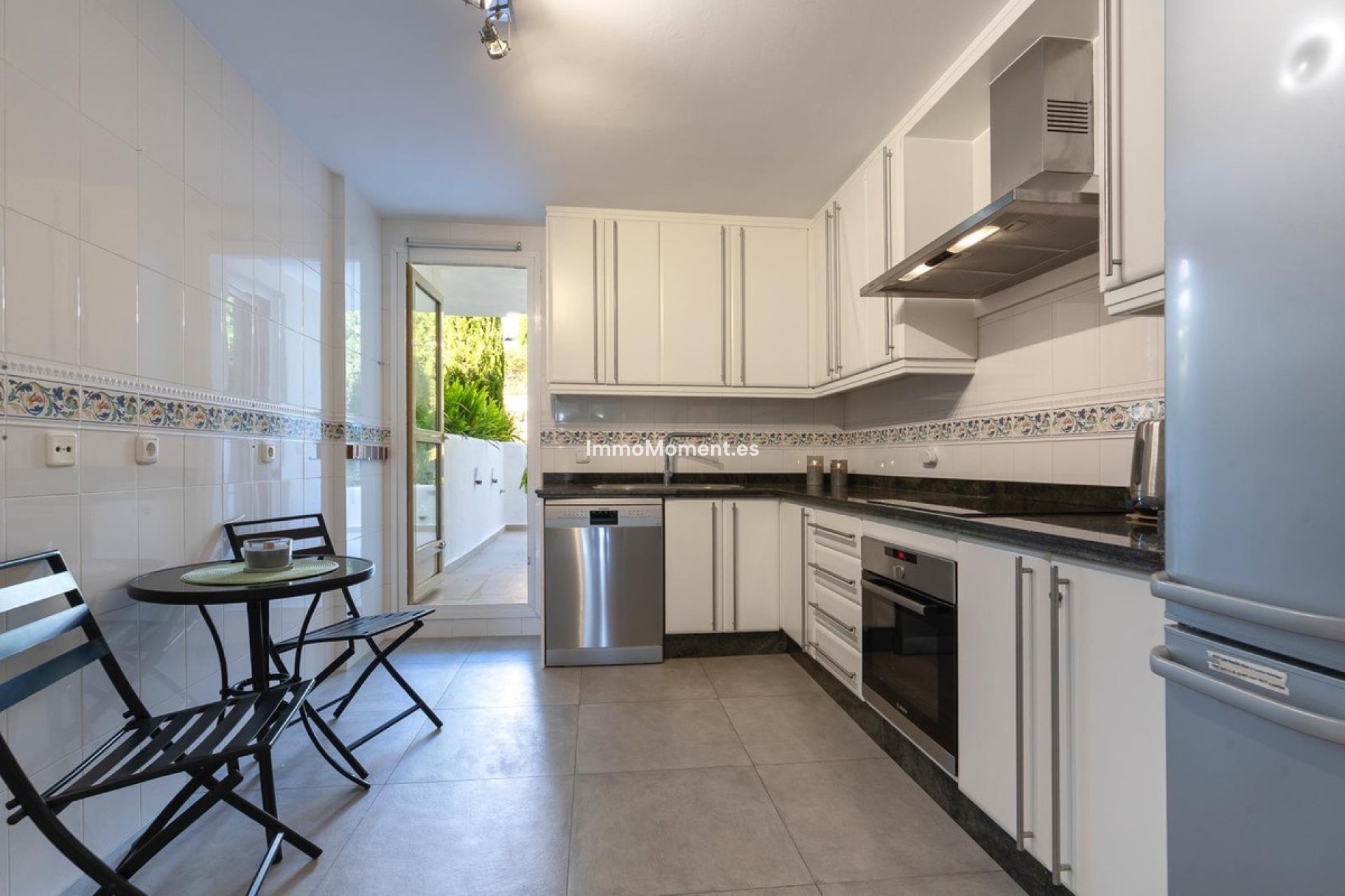 Revente - Appartement - Marbella - Nueva Andalucía