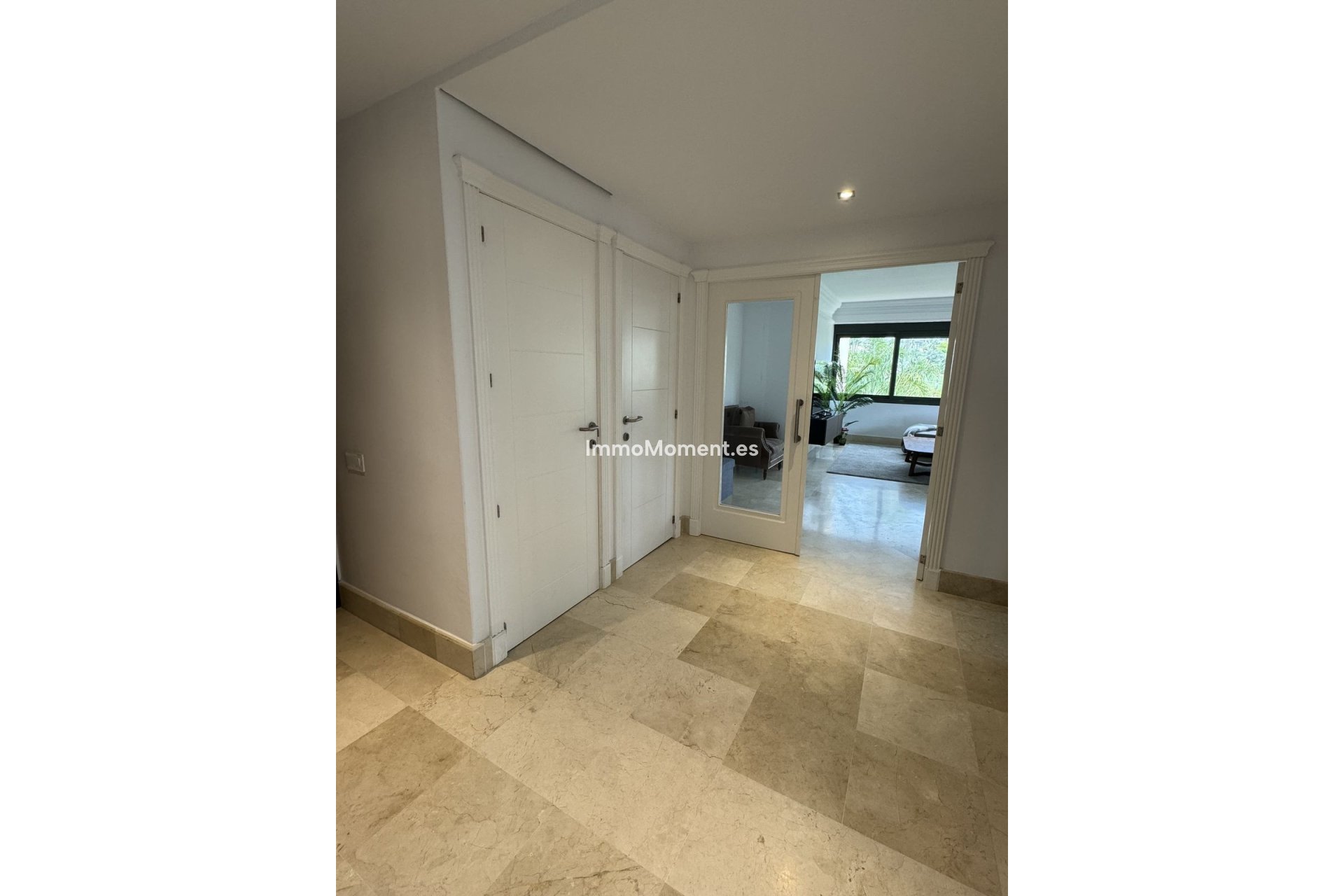 Revente - Appartement - Marbella - Nueva Andalucía