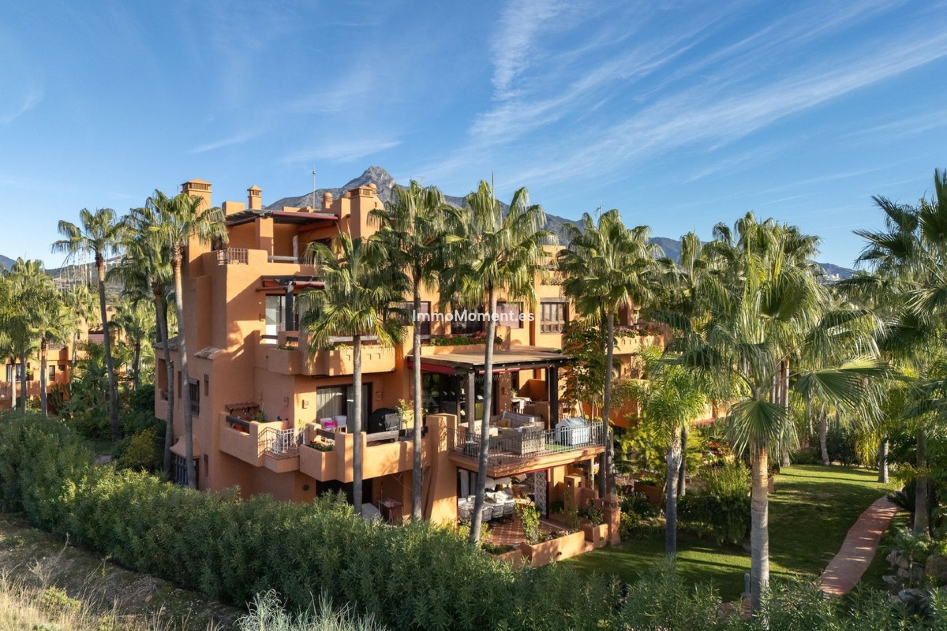 Revente - Appartement - Marbella - Nueva Andalucía