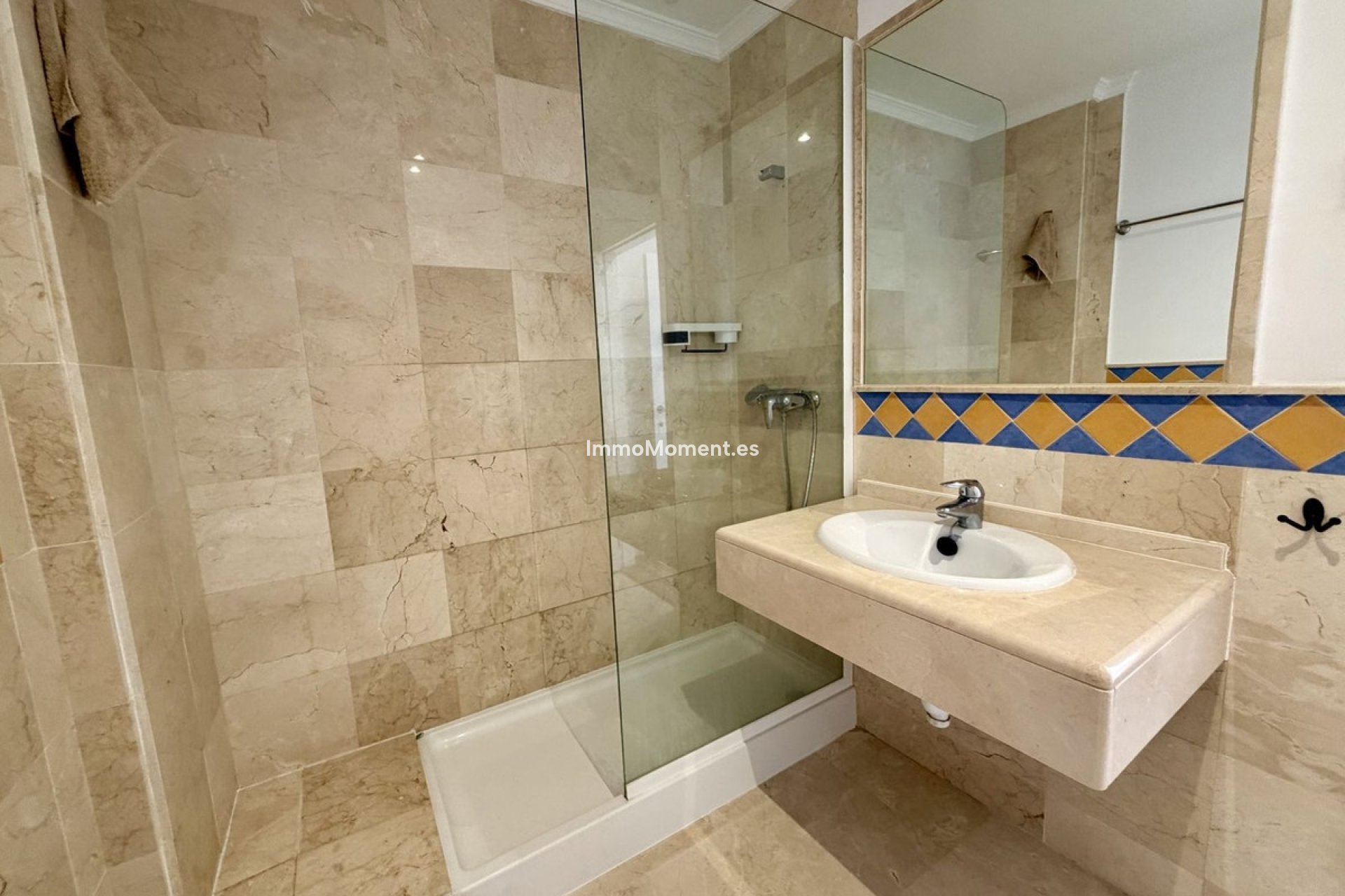 Revente - Appartement - Marbella - Nueva Andalucía