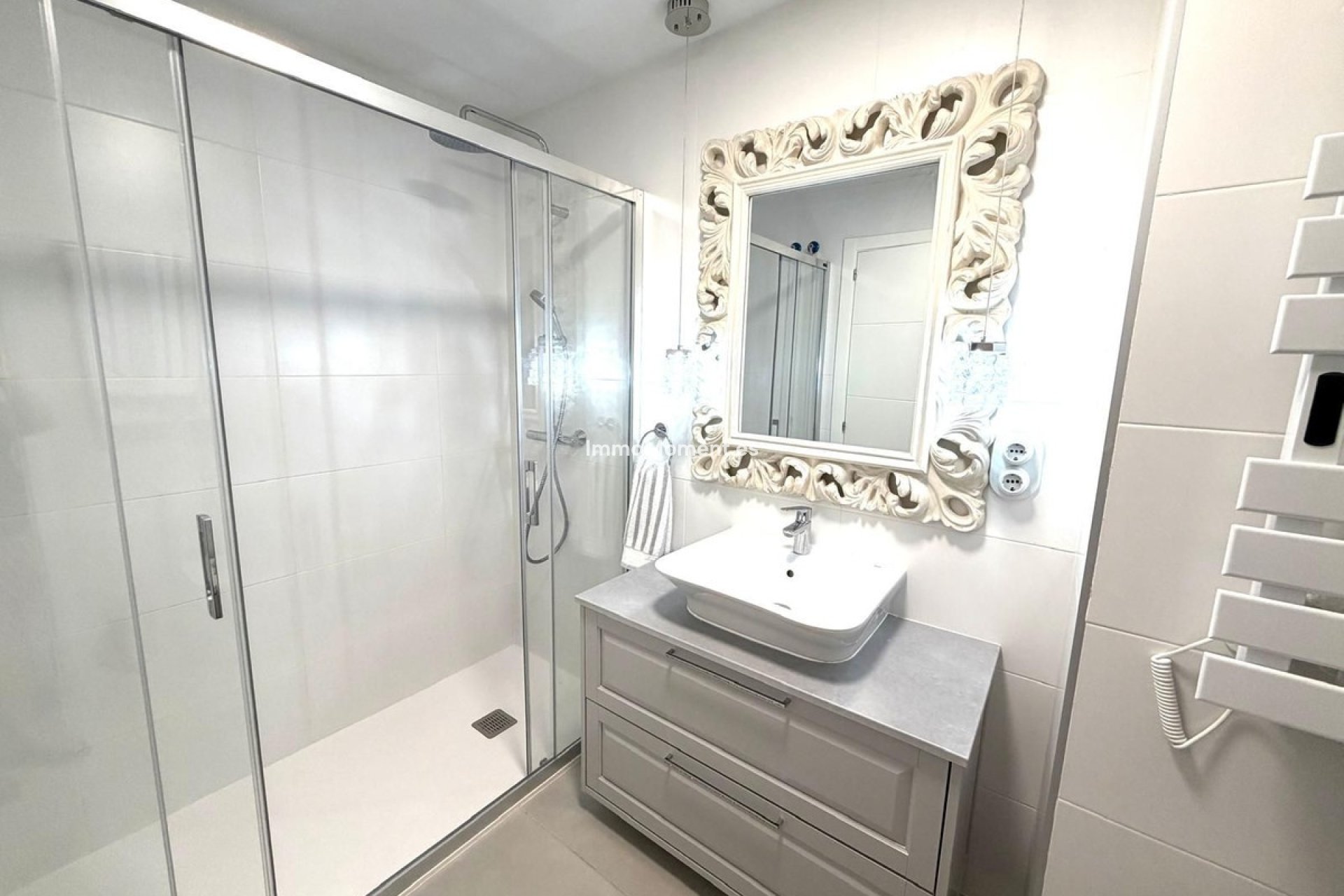 Revente - Appartement - Marbella - Nueva Andalucía