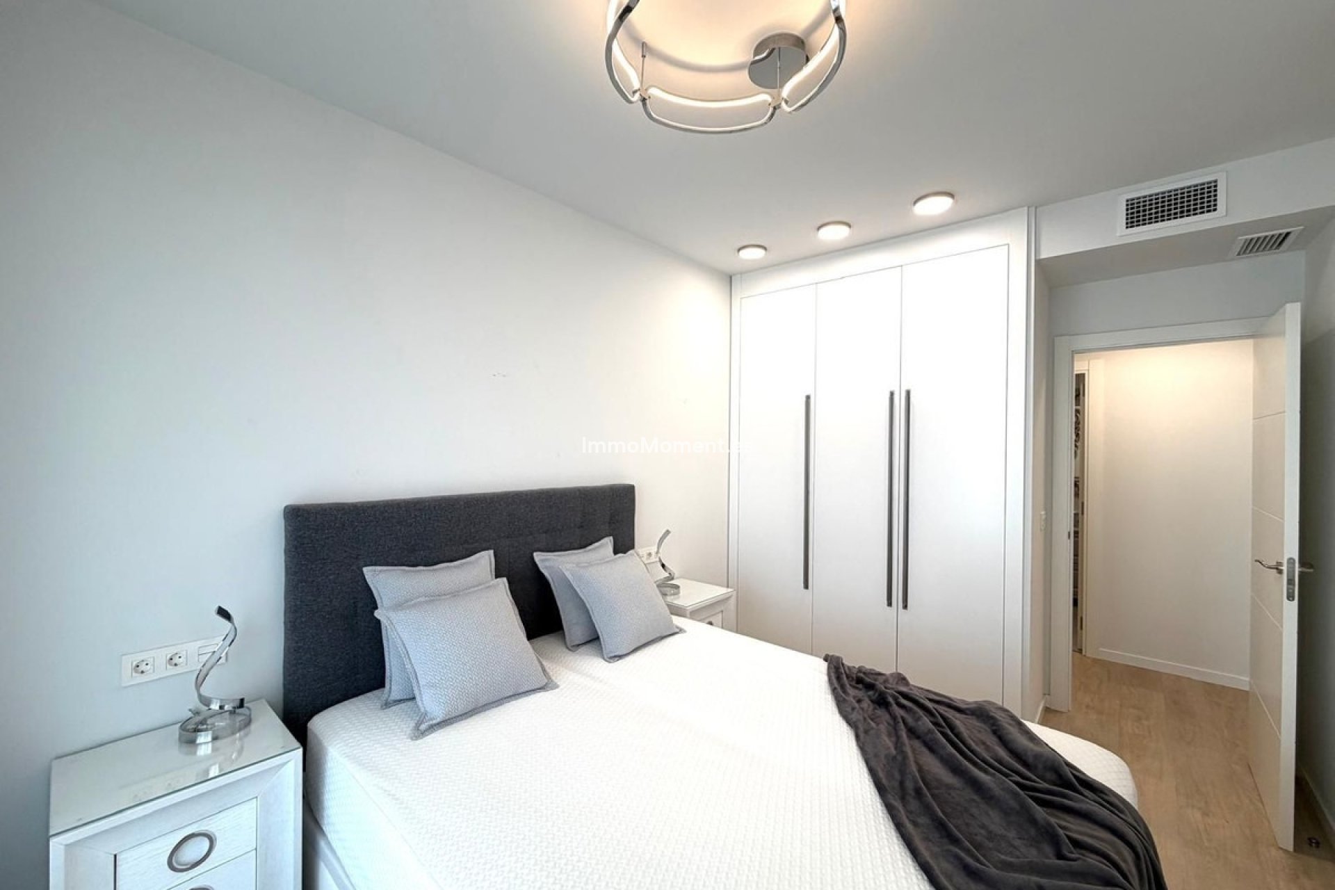 Revente - Appartement - Marbella - Nueva Andalucía