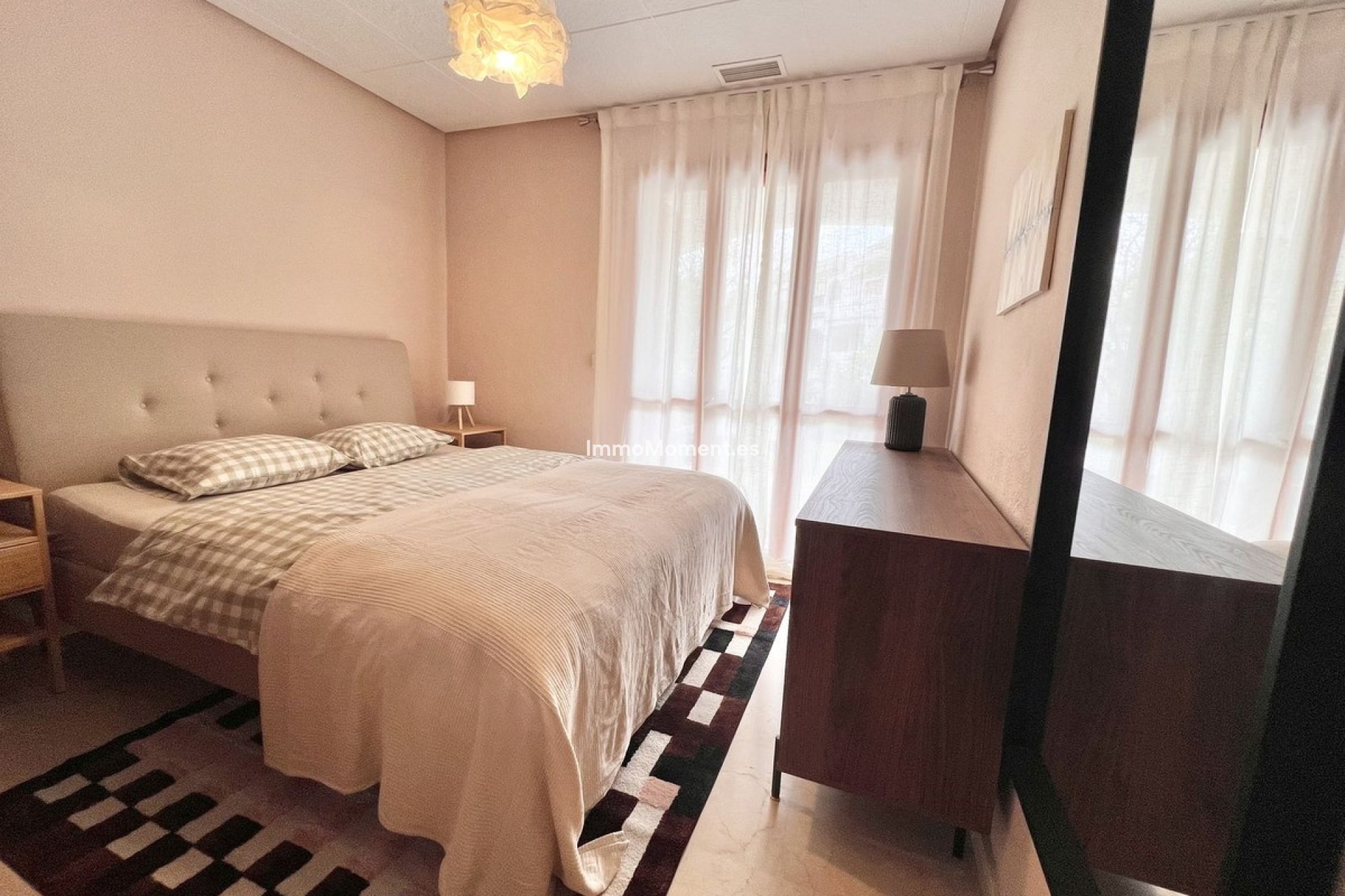 Revente - Appartement - Marbella - Nueva Andalucía
