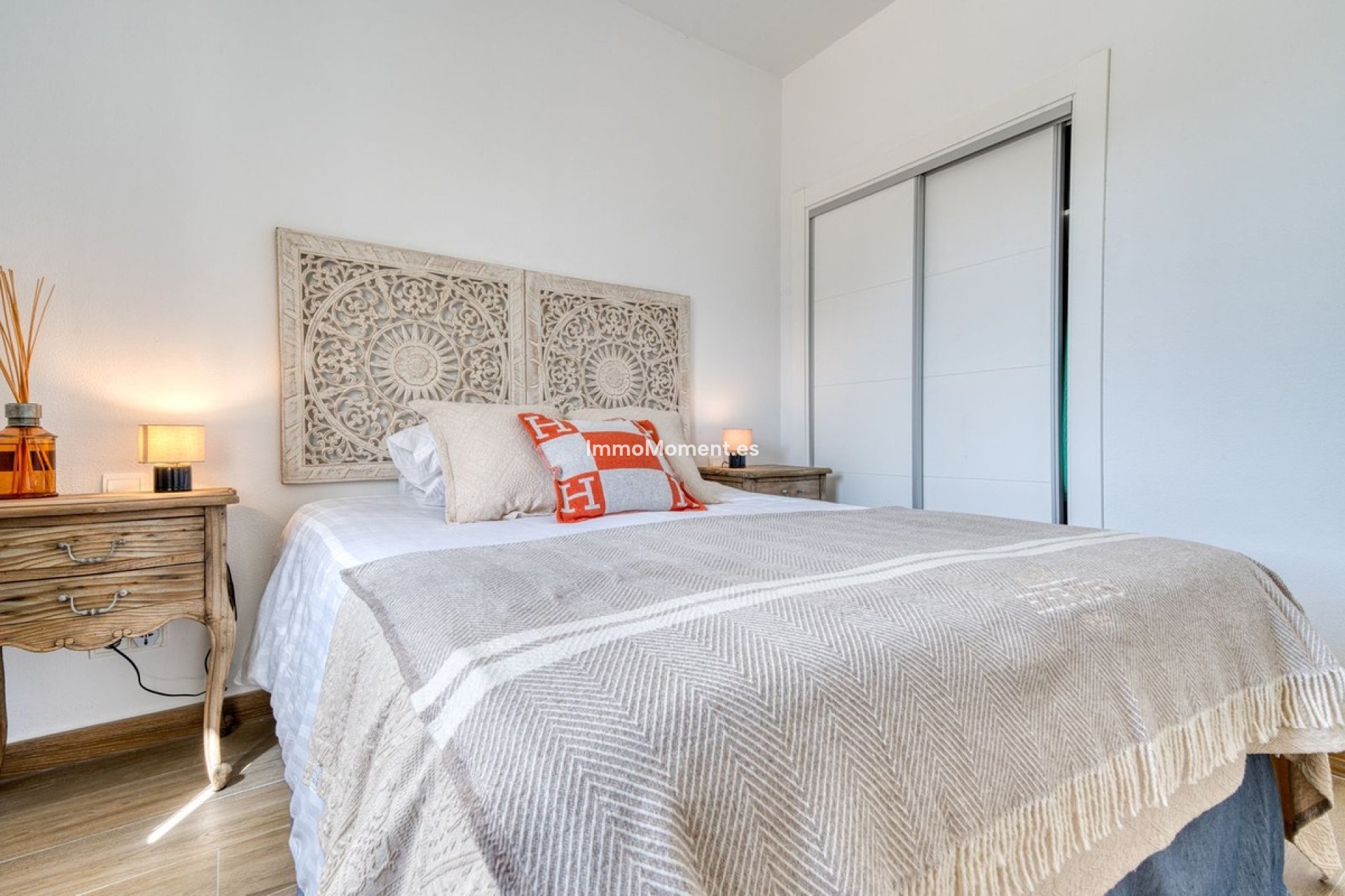 Revente - Appartement - Marbella - Nueva Andalucía