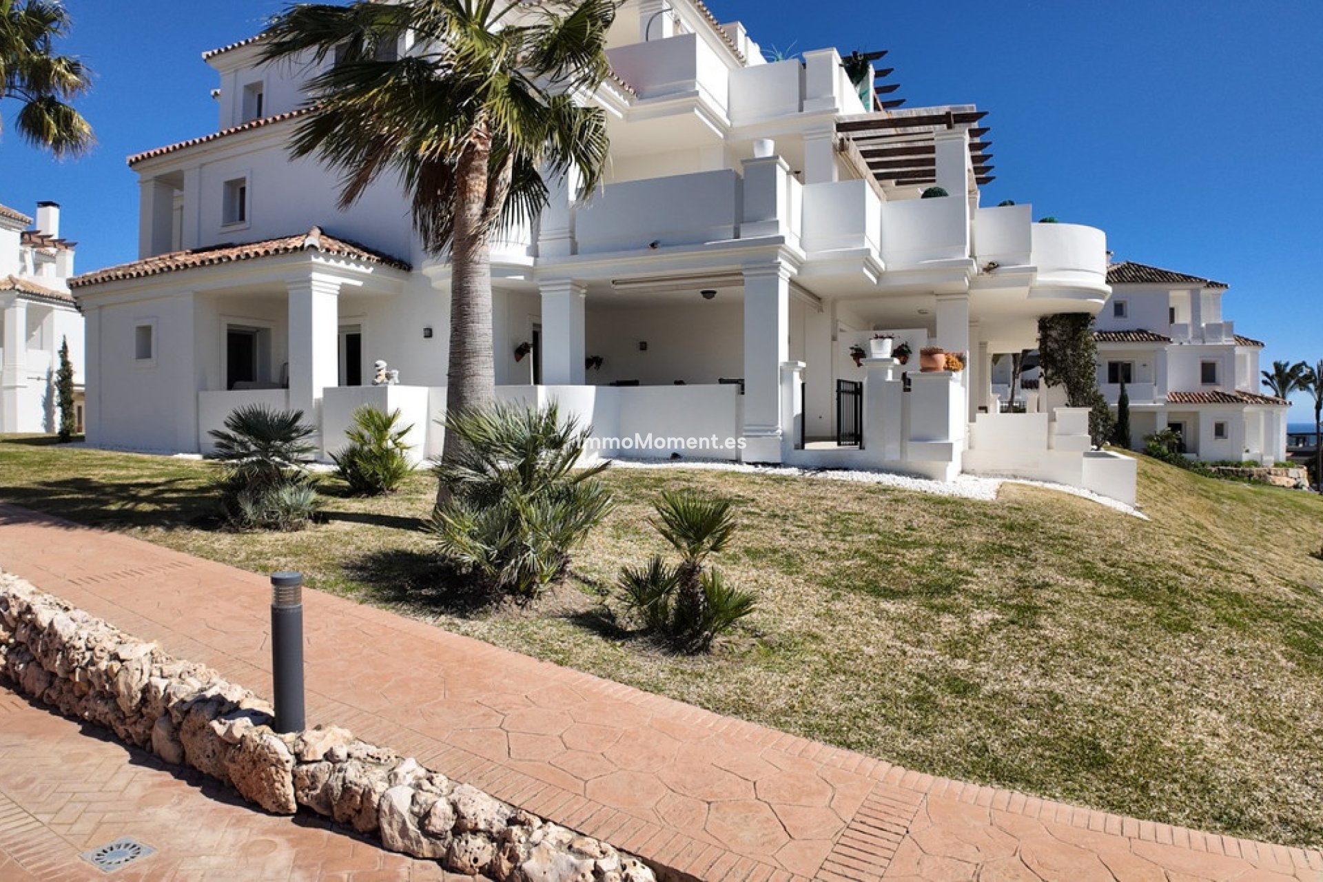 Revente - Appartement - Marbella - Nueva Andalucía