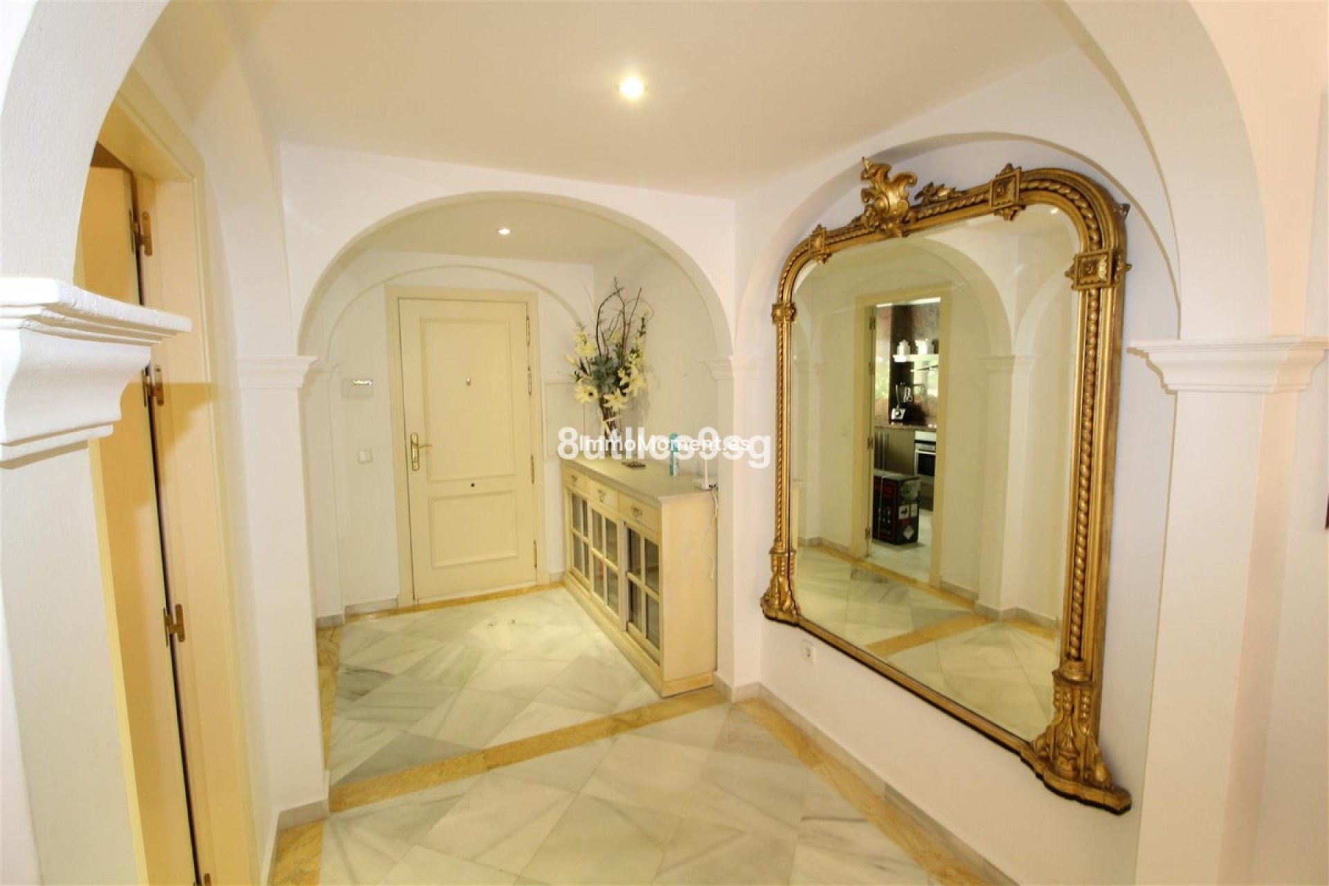 Revente - Appartement - Marbella - Nueva Andalucía
