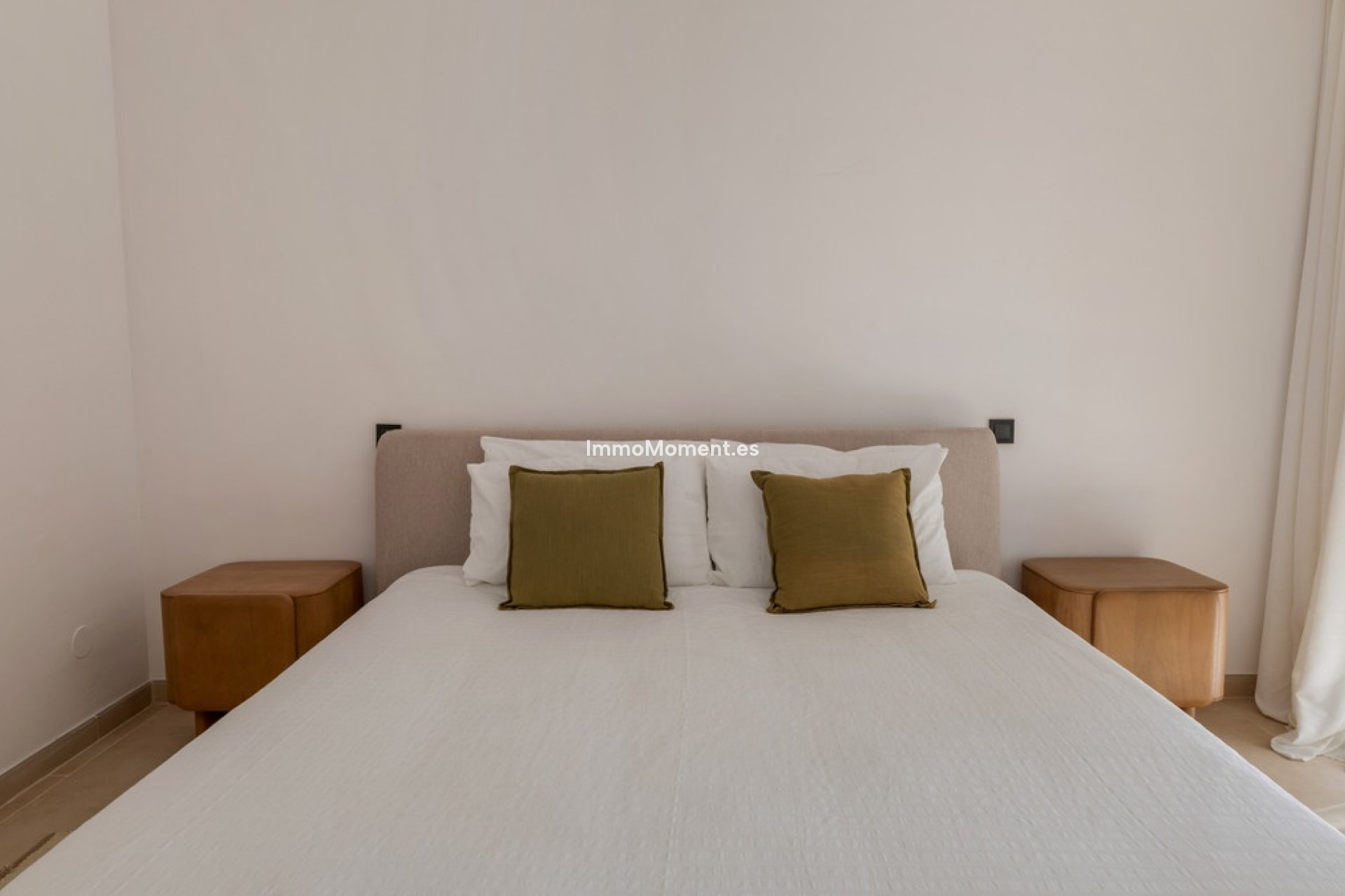 Revente - Appartement - Marbella - Nueva Andalucía