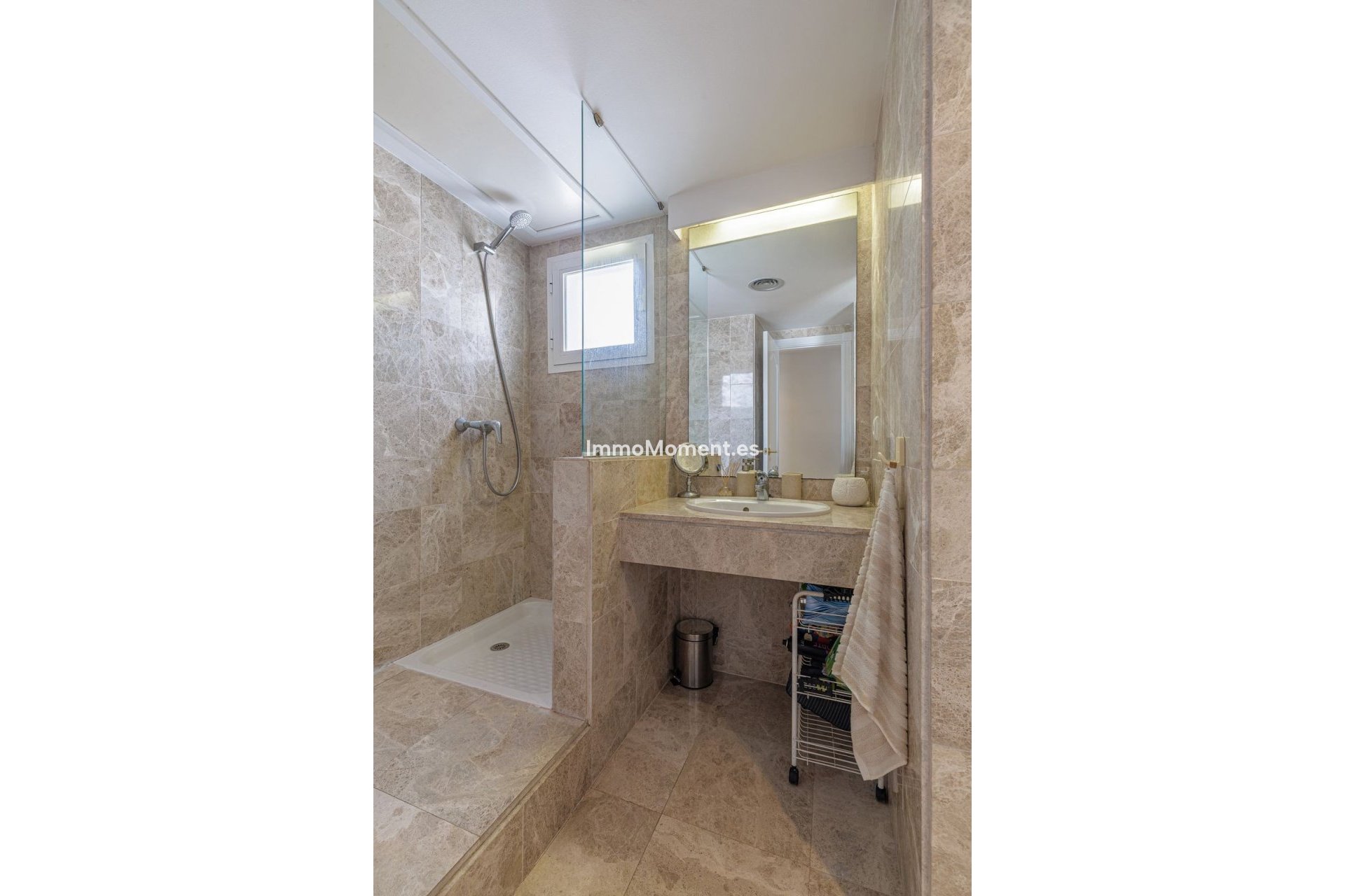 Revente - Appartement - Marbella - Nueva Andalucía
