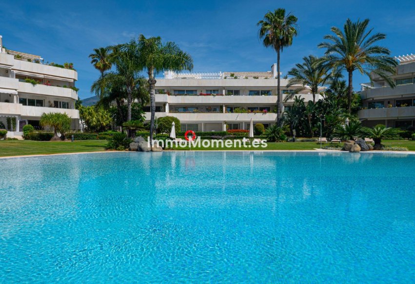 Revente - Appartement - Marbella - Nueva Andalucía