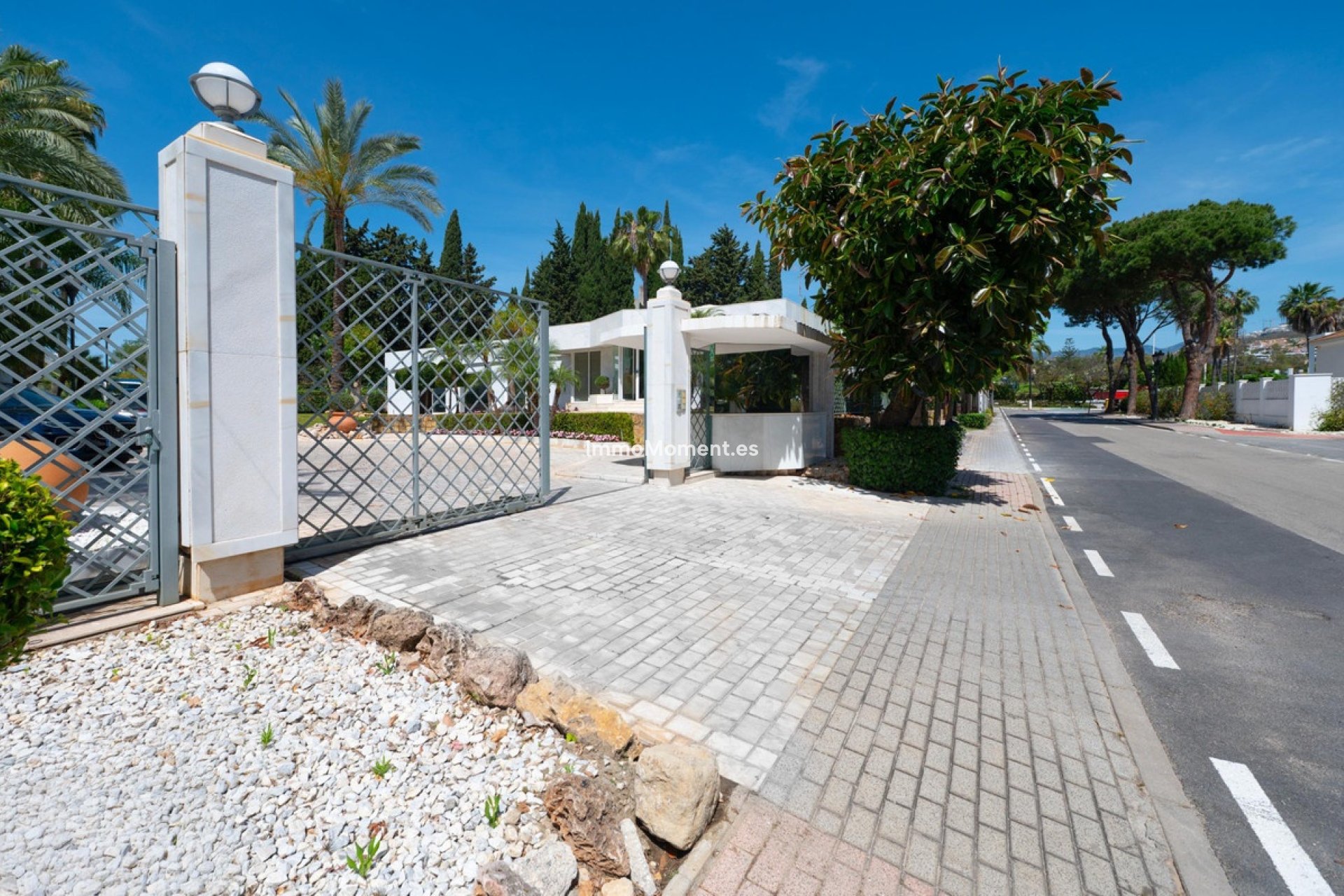 Revente - Appartement - Marbella - Nueva Andalucía