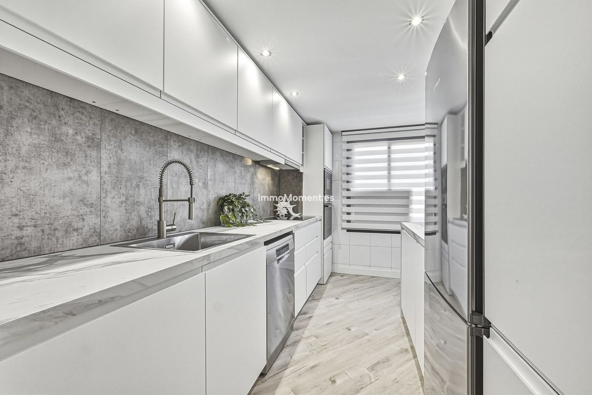 Revente - Appartement - Marbella - Nueva Andalucía