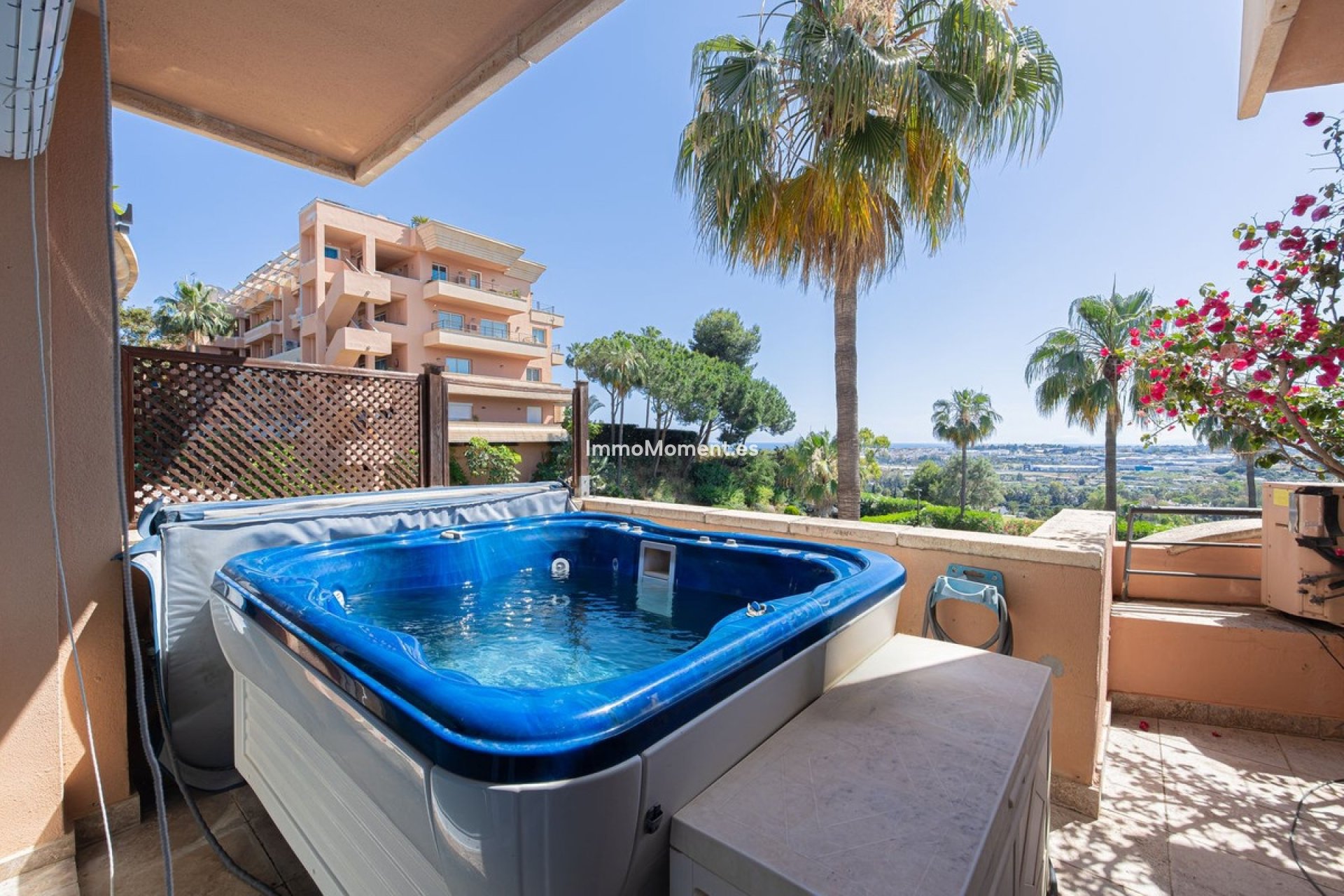 Revente - Appartement - Marbella - Nueva Andalucía