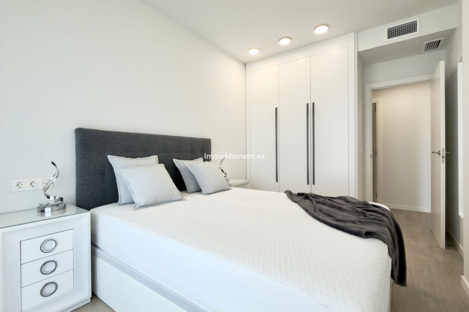 Revente - Appartement - Marbella - Nueva Andalucía