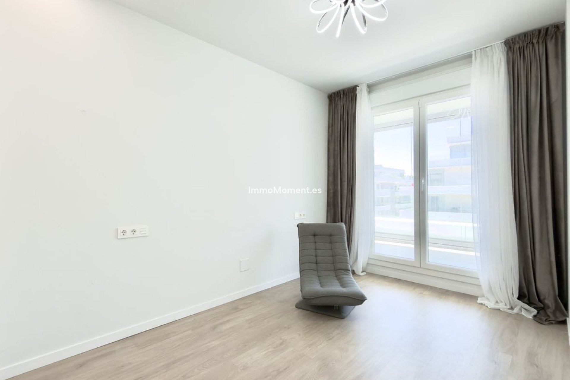 Revente - Appartement - Marbella - Nueva Andalucía
