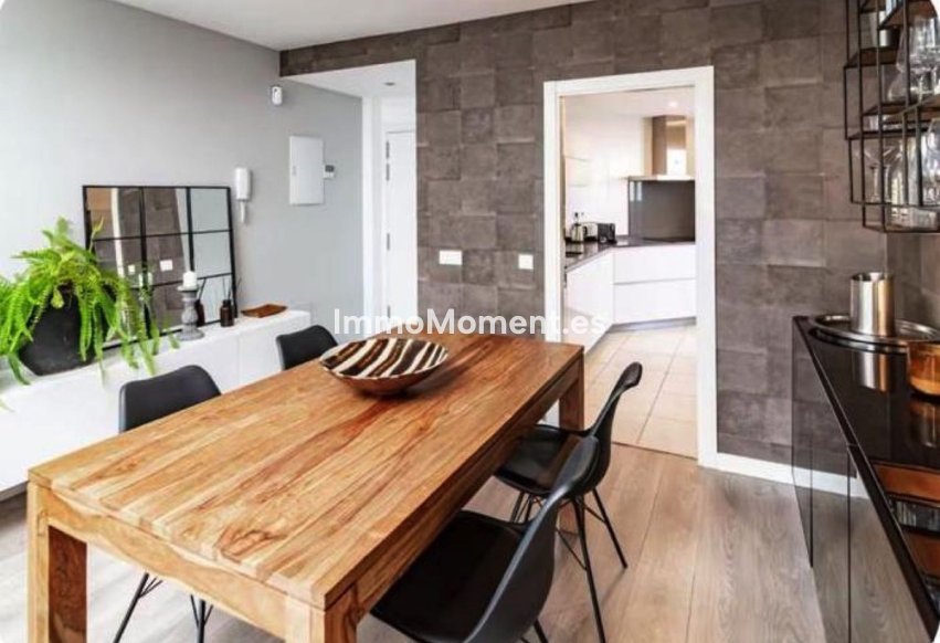 Revente - Appartement - Marbella - Nueva Andalucía