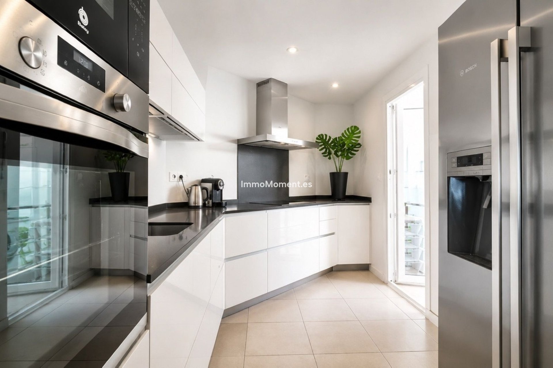 Revente - Appartement - Marbella - Nueva Andalucía