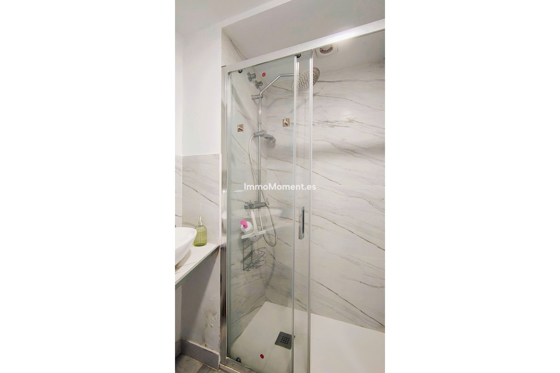Revente - Appartement - Marbella - Nueva Andalucía
