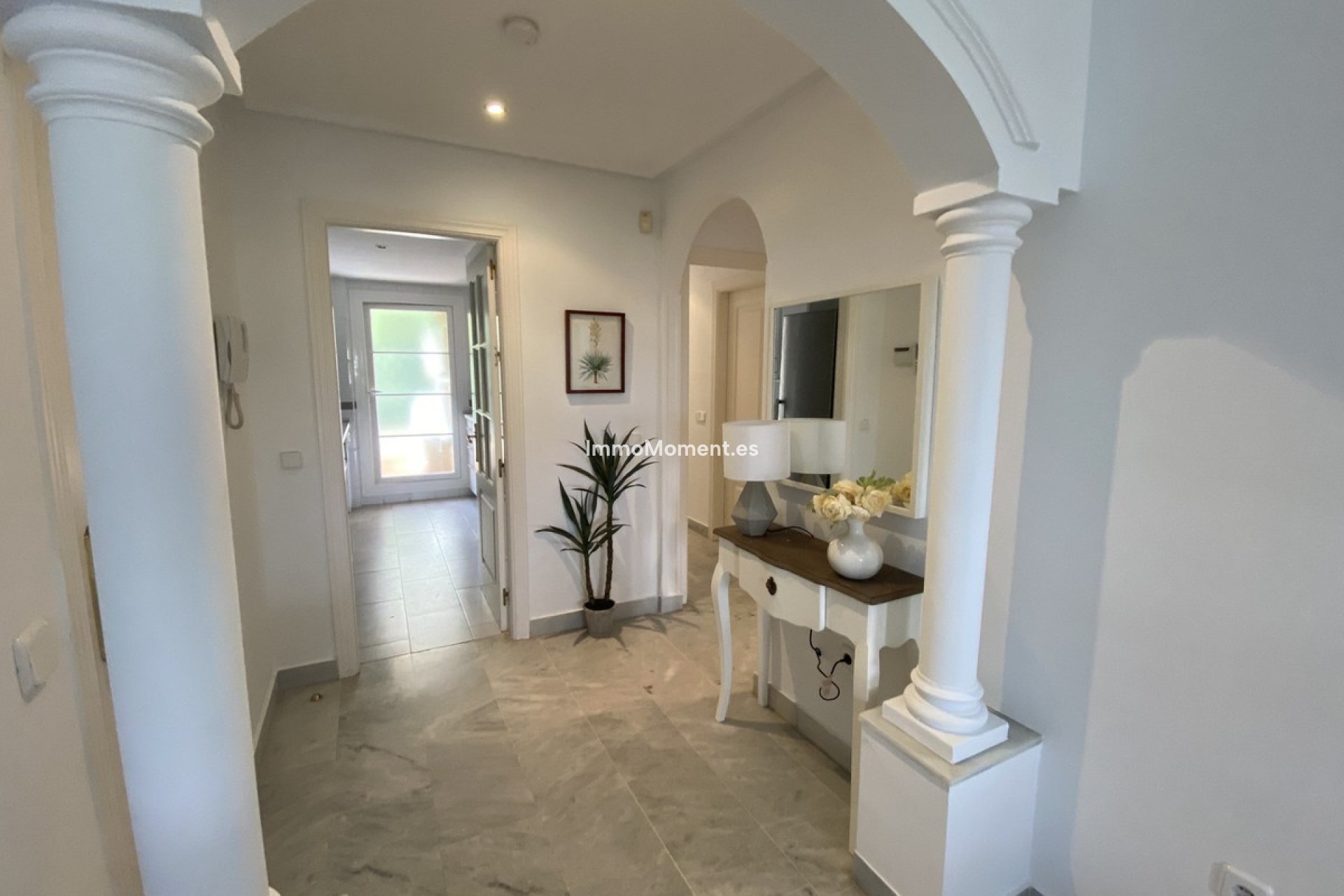 Revente - Appartement - Marbella - Nueva Andalucía