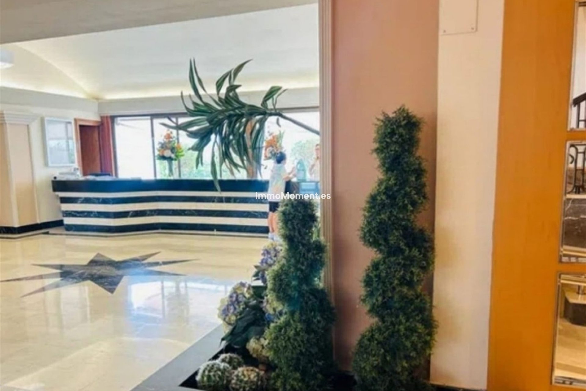 Revente - Appartement - Marbella - Nueva Andalucía