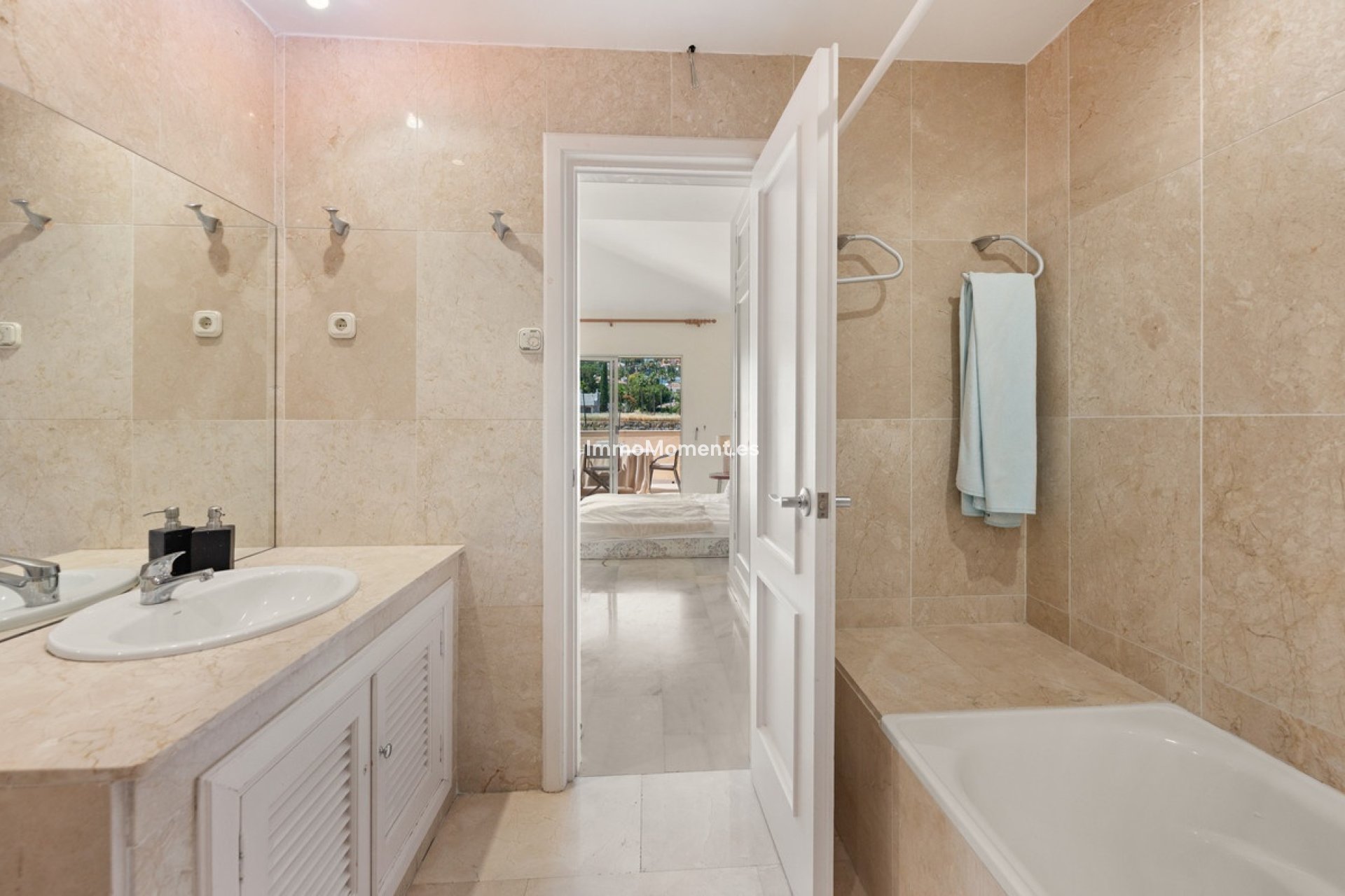 Revente - Appartement - Marbella - Nueva Andalucía