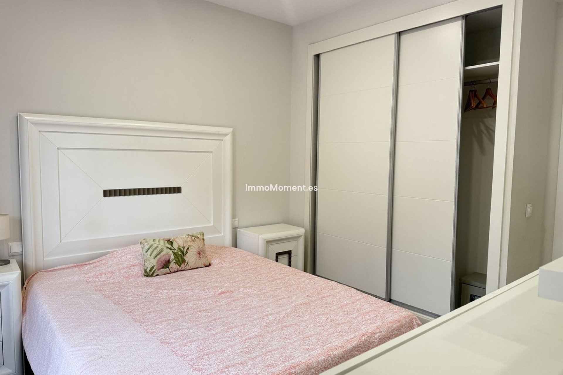 Revente - Appartement - Marbella - Nueva Andalucía