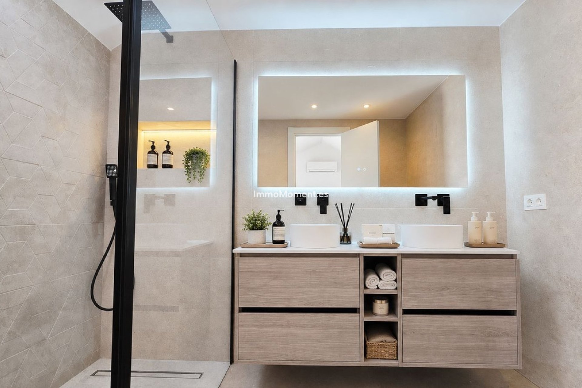 Revente - Appartement - Marbella - Nueva Andalucía