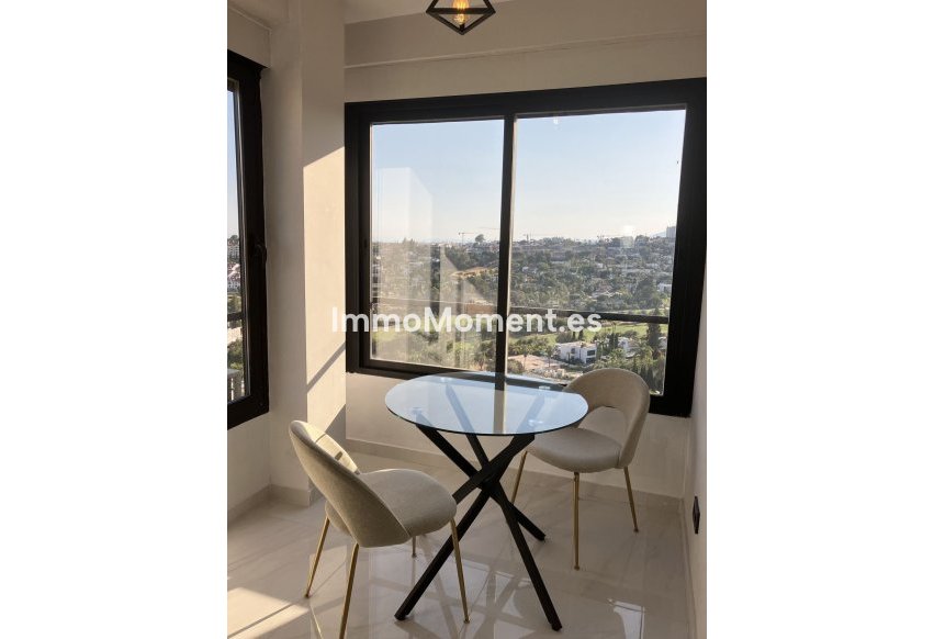 Revente - Appartement - Marbella - Nueva Andalucía