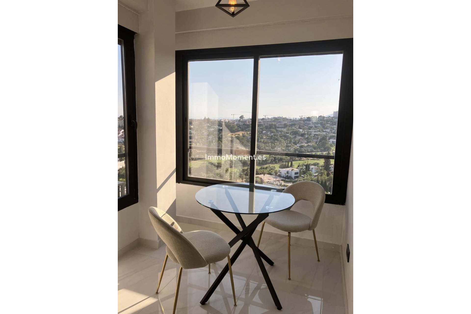 Revente - Appartement - Marbella - Nueva Andalucía