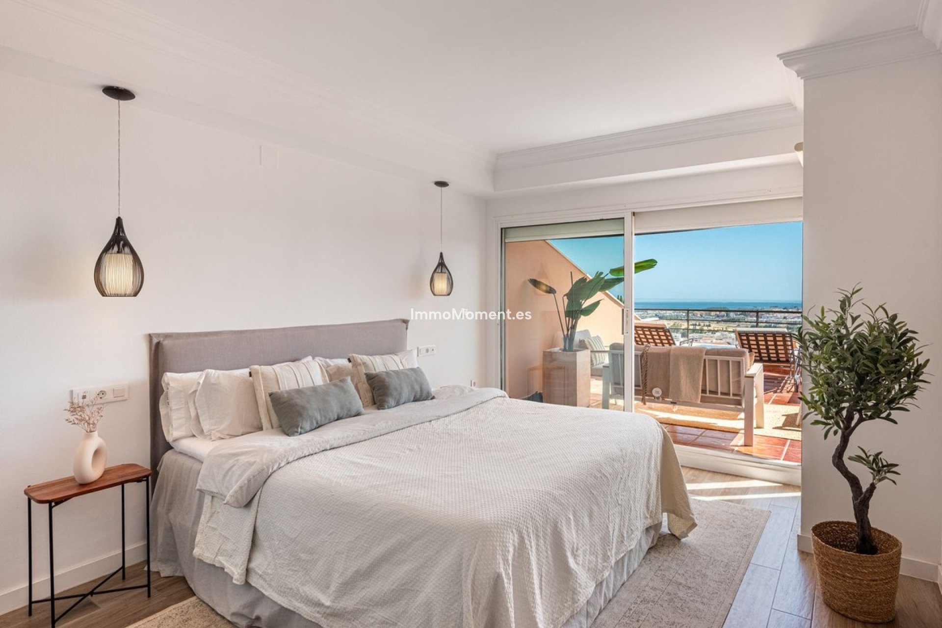 Revente - Appartement - Marbella - Nueva Andalucía