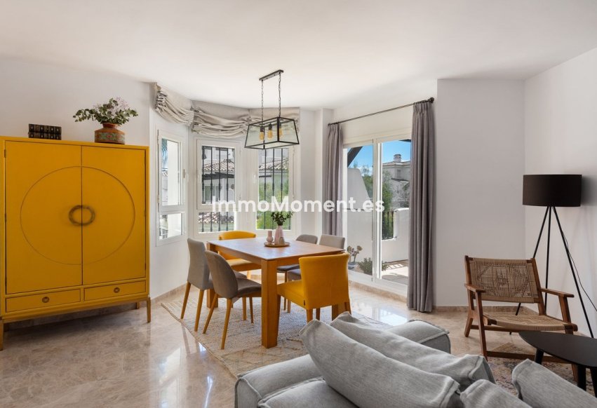 Revente - Appartement - Marbella - Nueva Andalucía