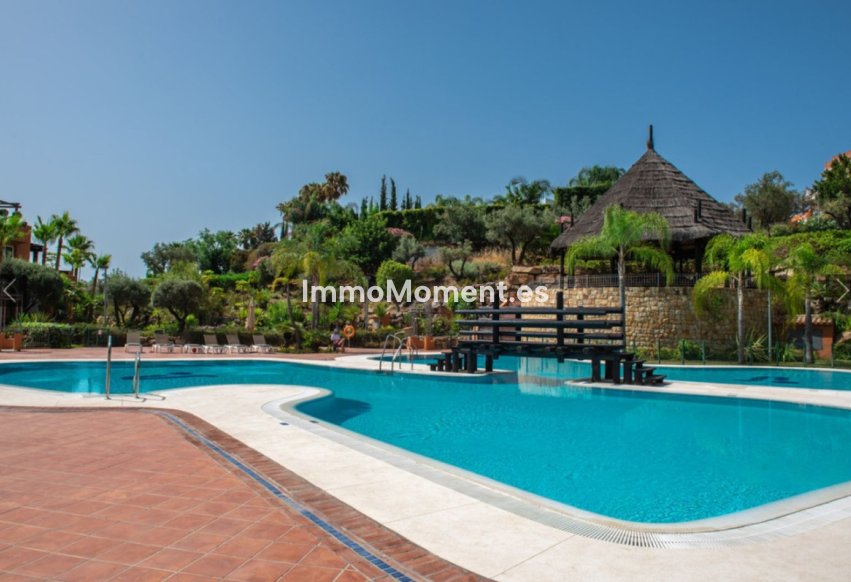 Revente - Appartement - Marbella - Nueva Andalucía