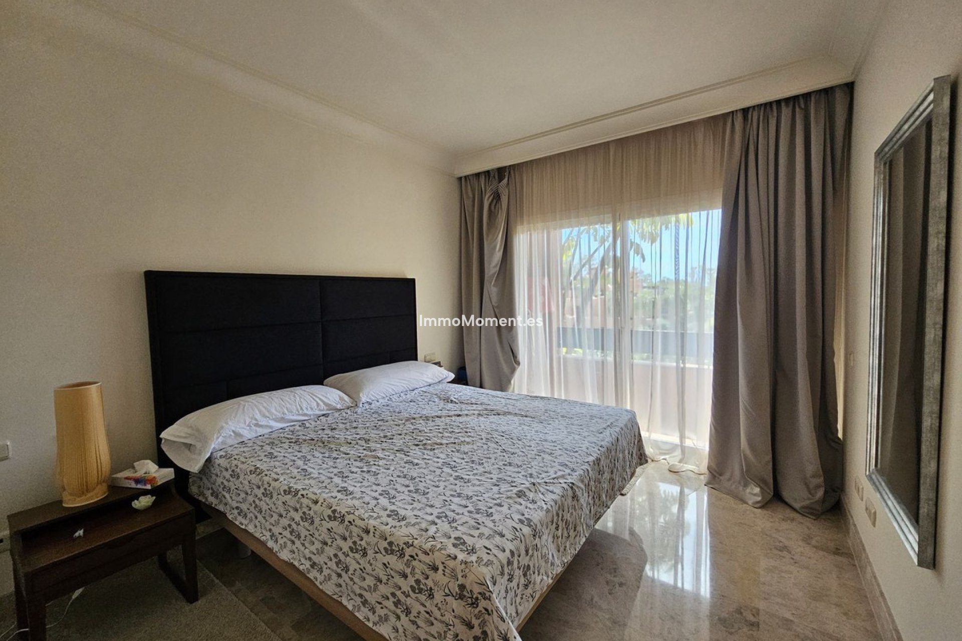 Revente - Appartement - Marbella - Nueva Andalucía