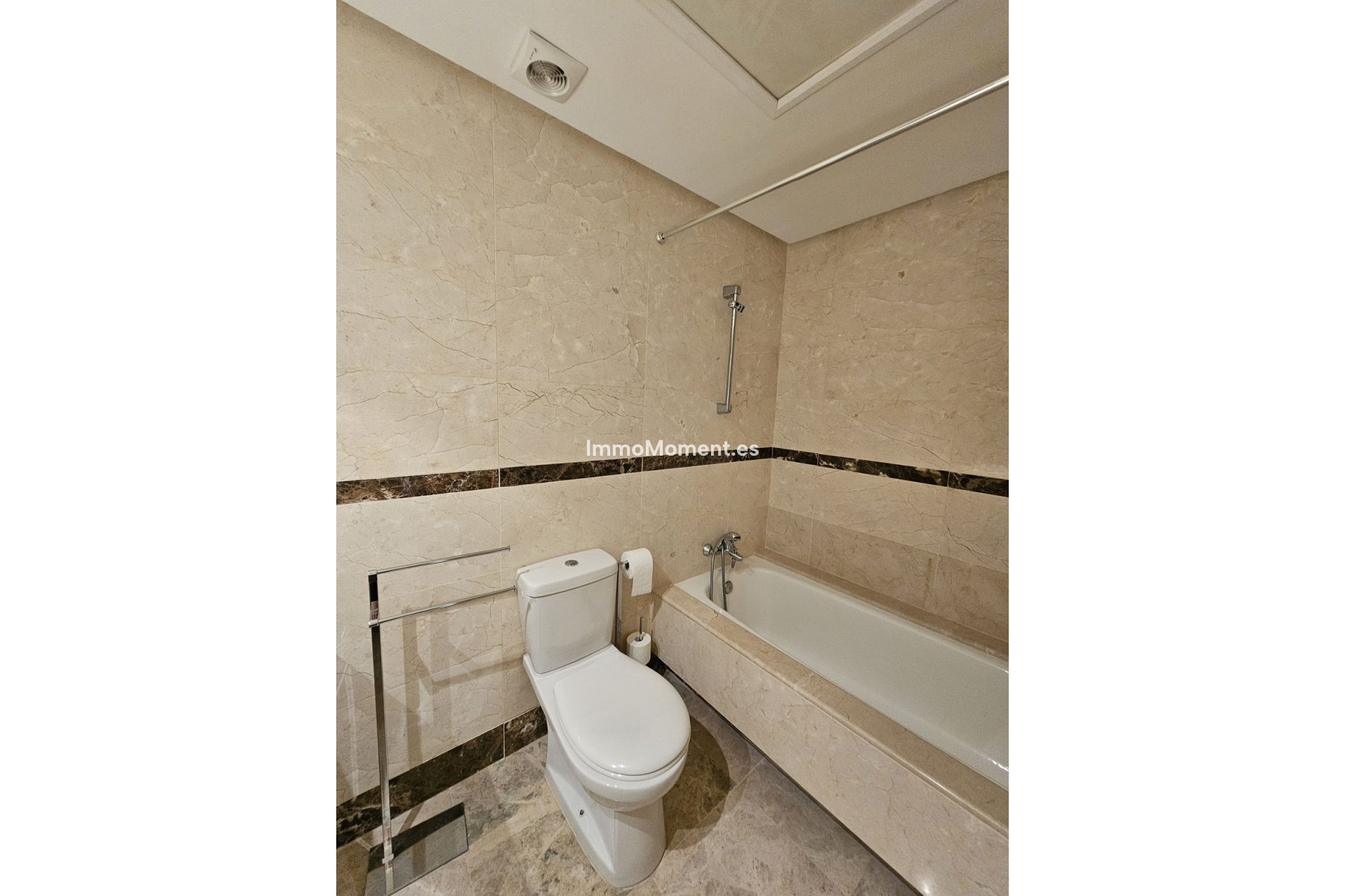 Revente - Appartement - Marbella - Nueva Andalucía