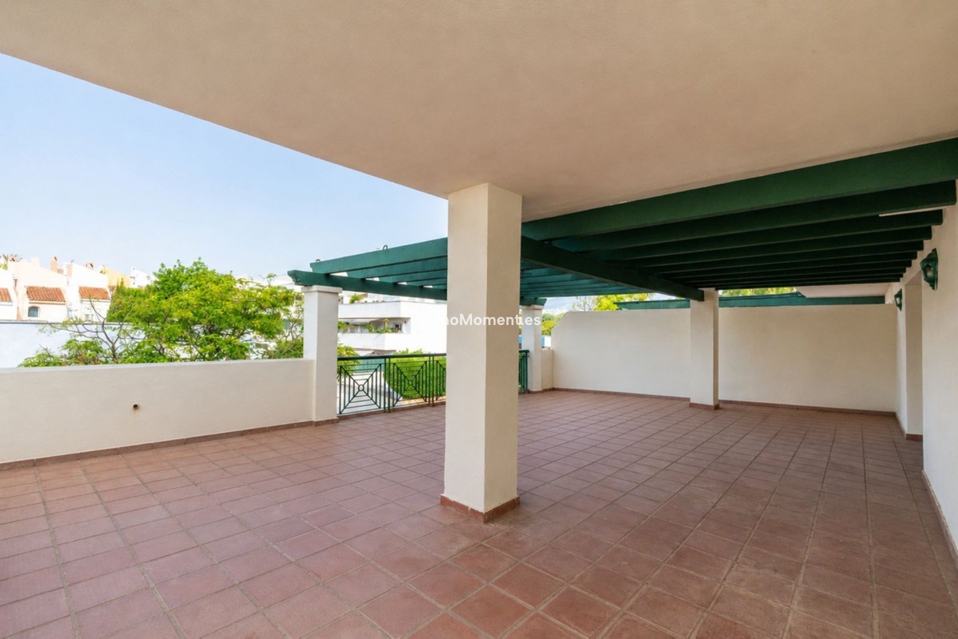 Revente - Appartement - Marbella - Nueva Andalucía