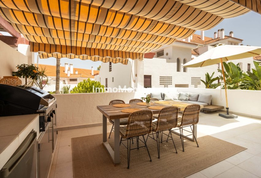 Revente - Appartement - Marbella - Nueva Andalucía