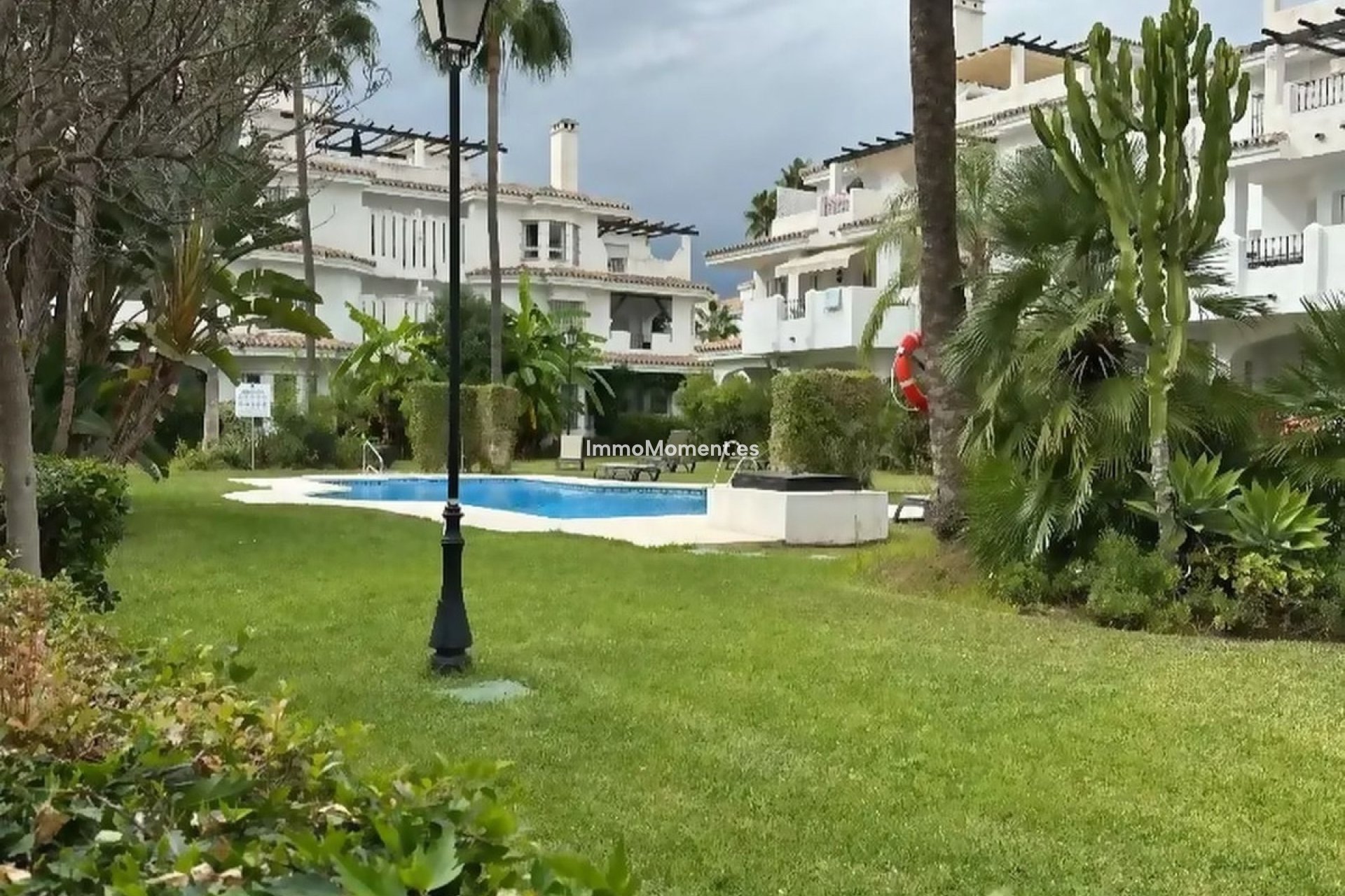 Revente - Appartement - Marbella - Nueva Andalucía