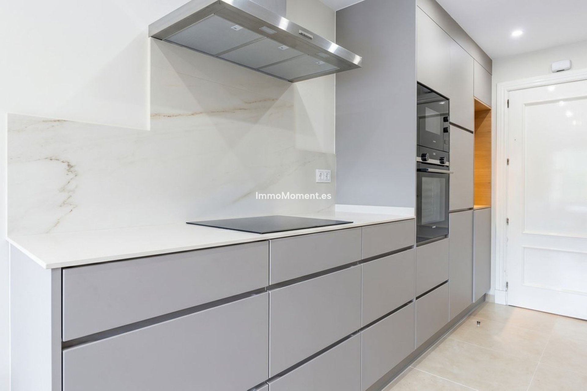 Revente - Appartement - Marbella - Nueva Andalucía