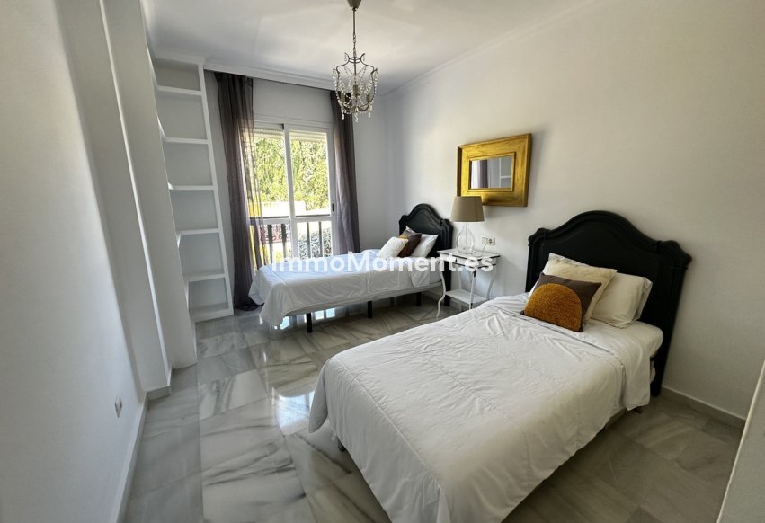 Revente - Appartement - Marbella - Nueva Andalucía