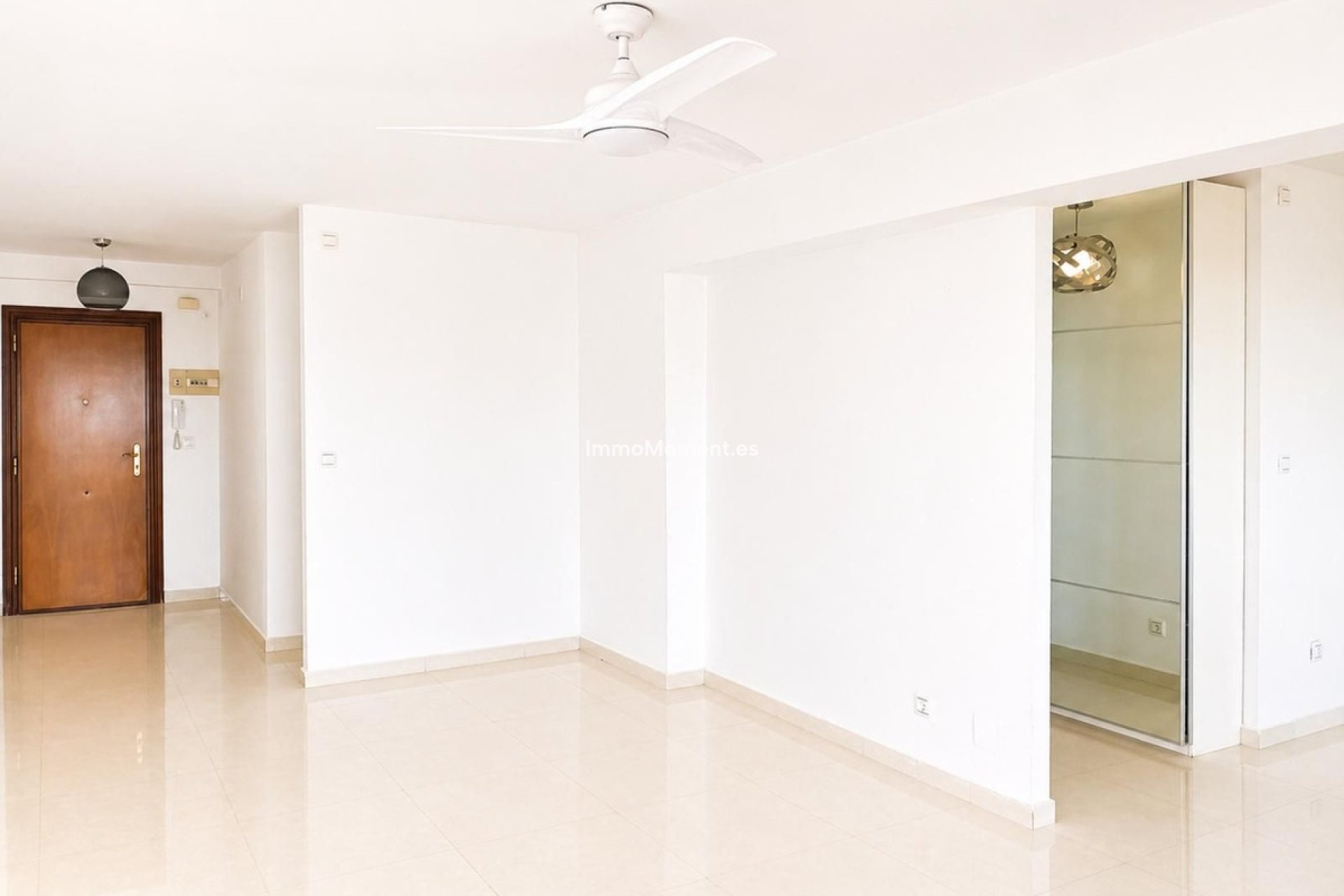 Revente - Appartement - Torremolinos - La Carihuela