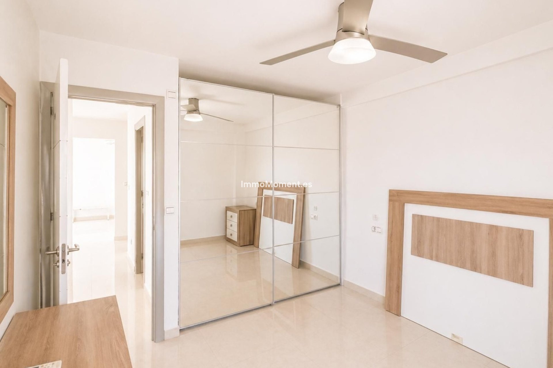 Revente - Appartement - Torremolinos - La Carihuela